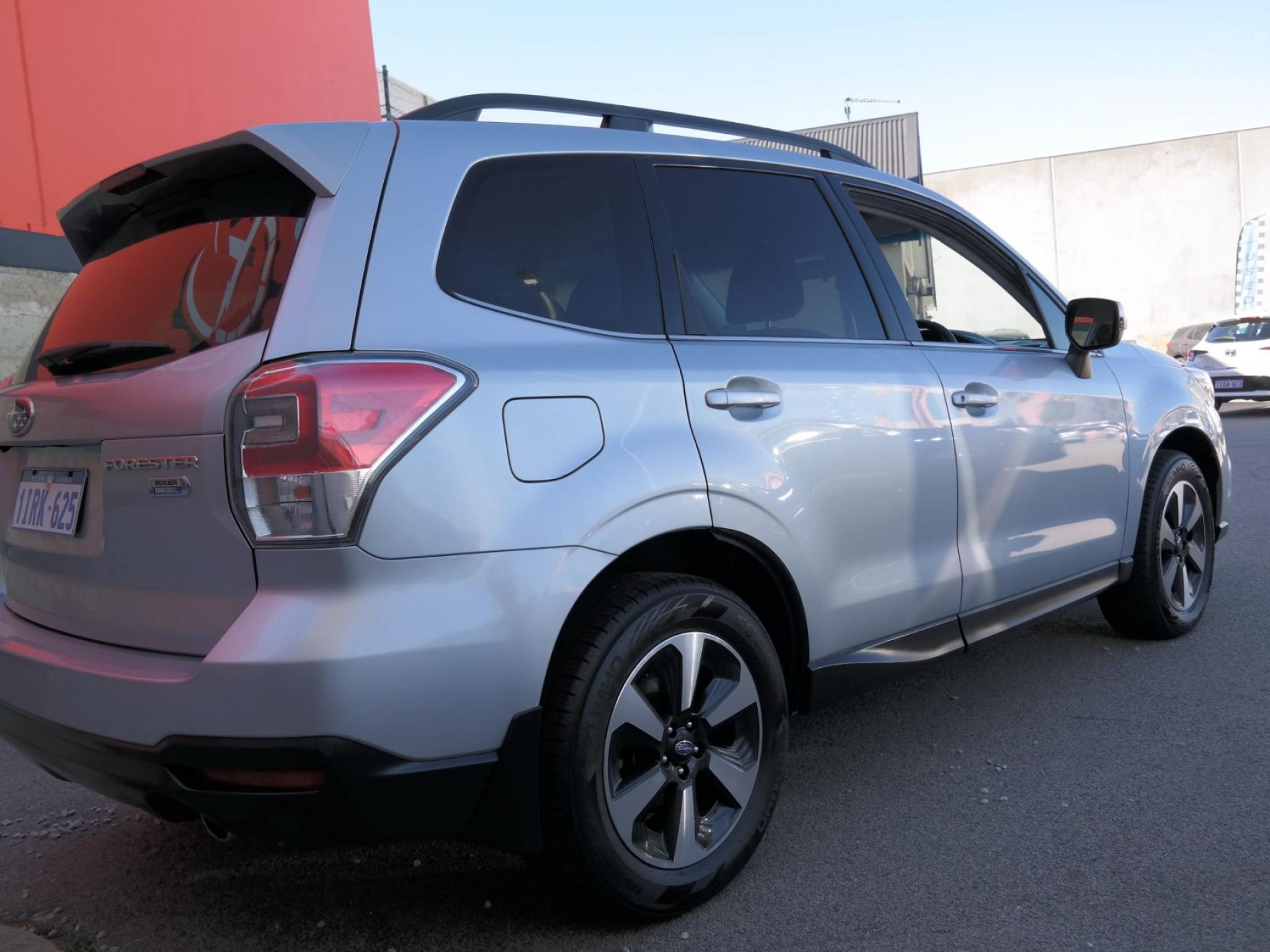 SUBARU FORESTER