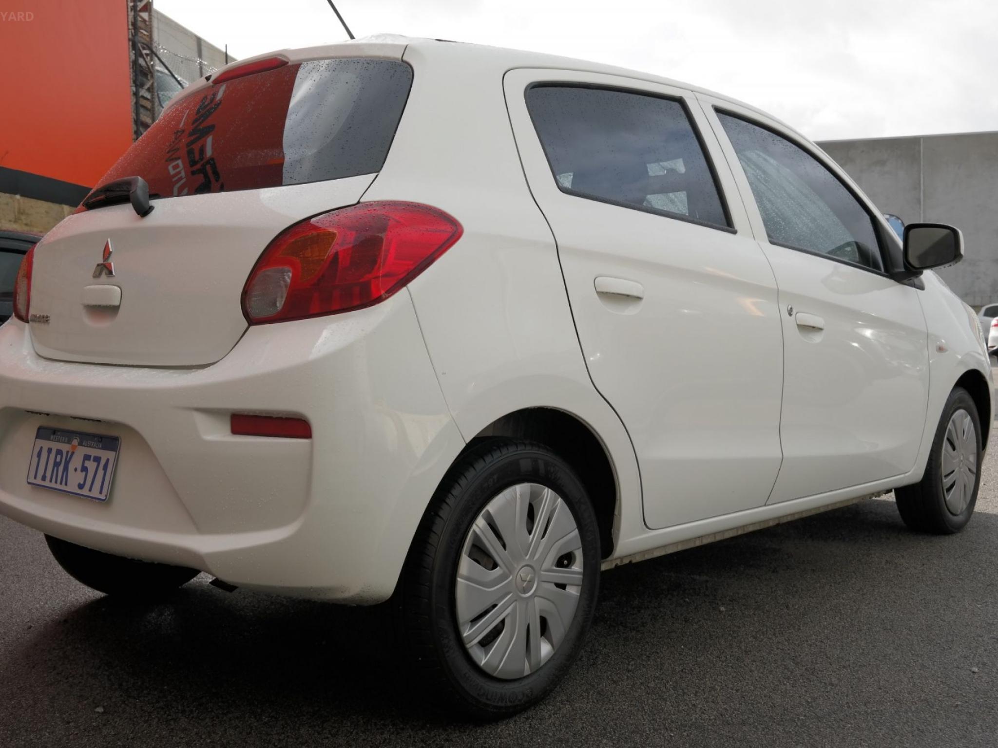 MITSUBISHI MIRAGE