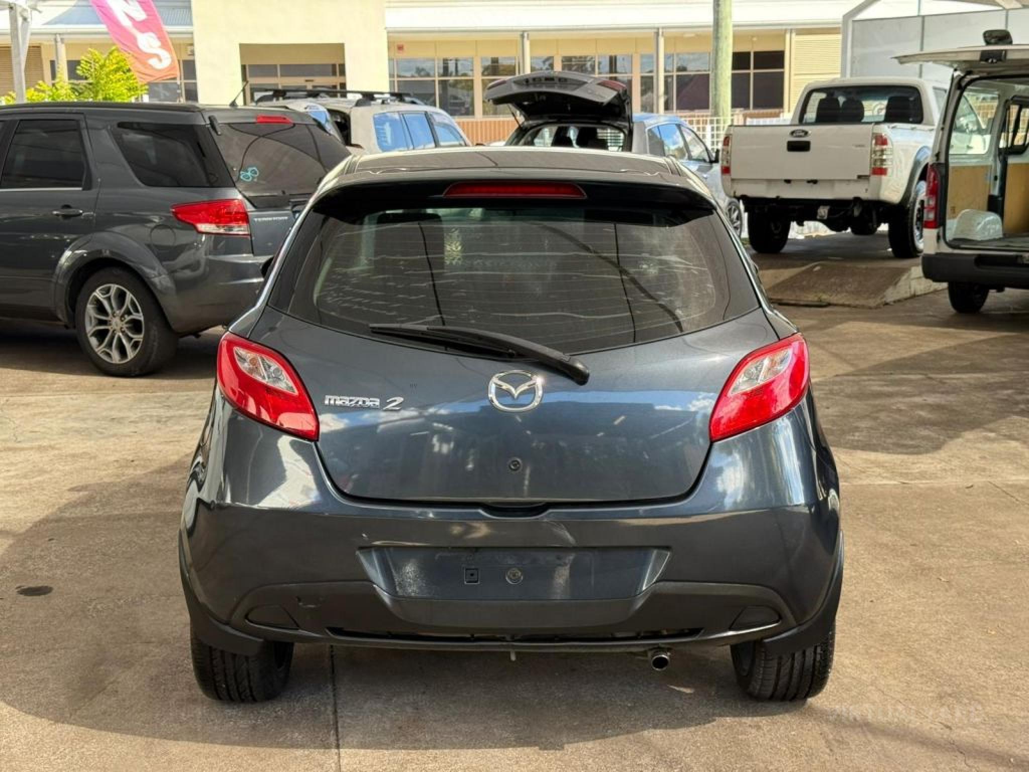 MAZDA MAZDA2
