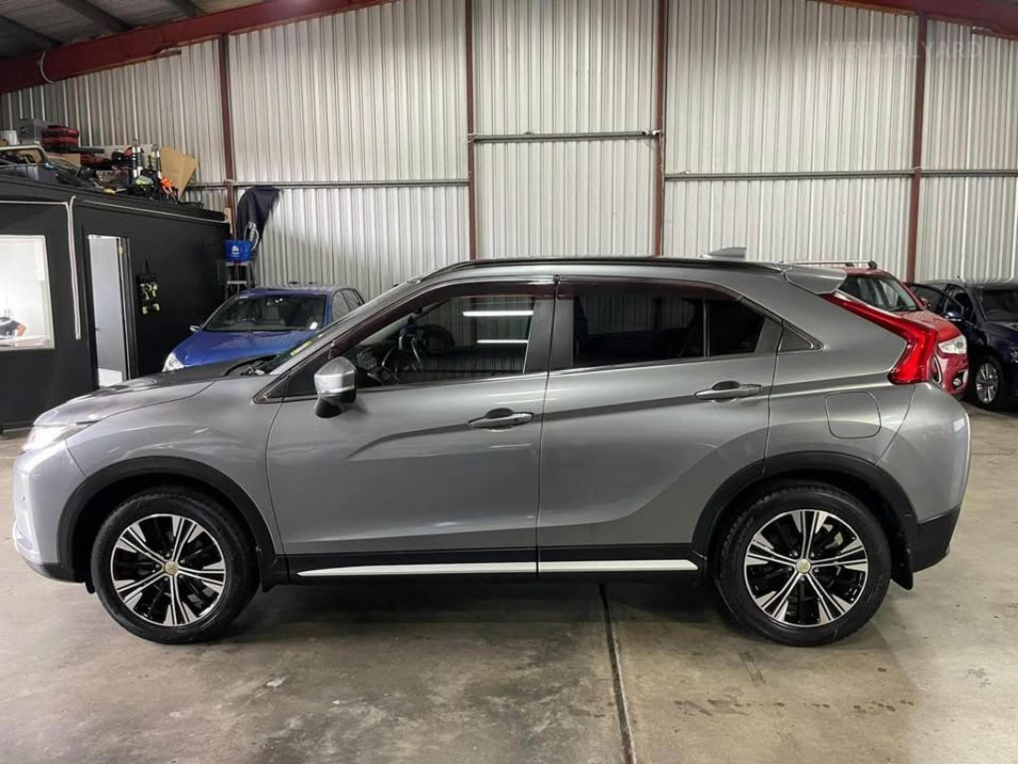 MITSUBISHI ECLIPSE CROSS