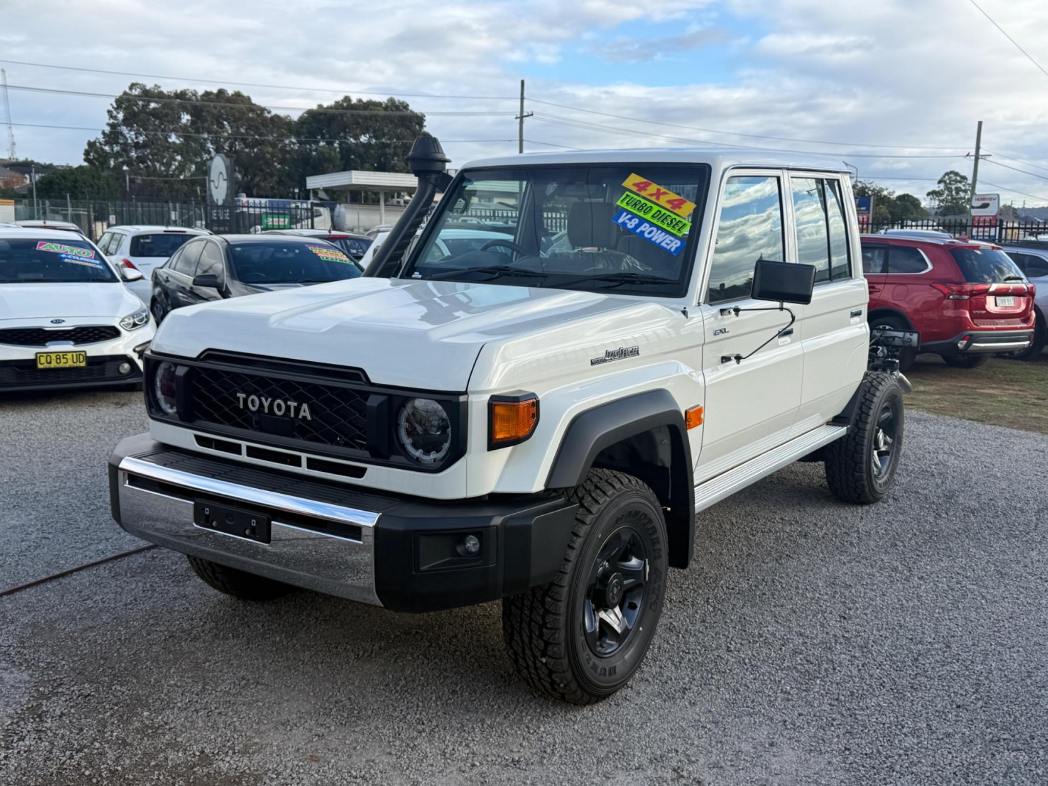 TOYOTA landcruiser