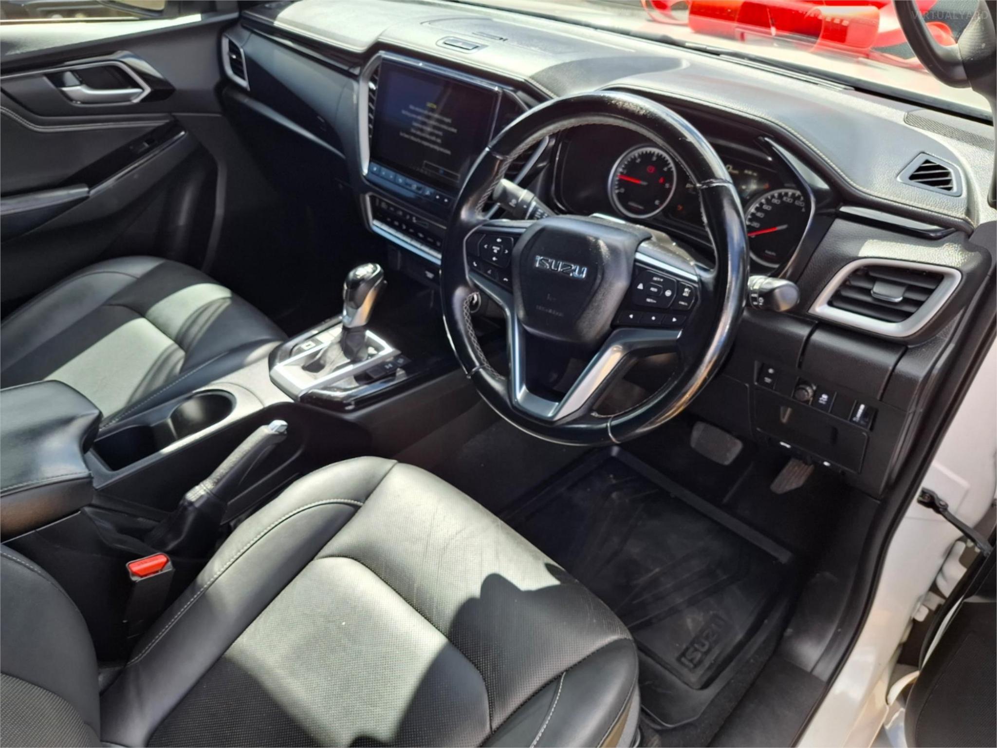 2021 ISUZU D-MAX RG MY21 X-TERRAIN UTILITY CREW CAB 4DR SPTS AUTO 6SP 4X4 970KG 3.0DT image 9
