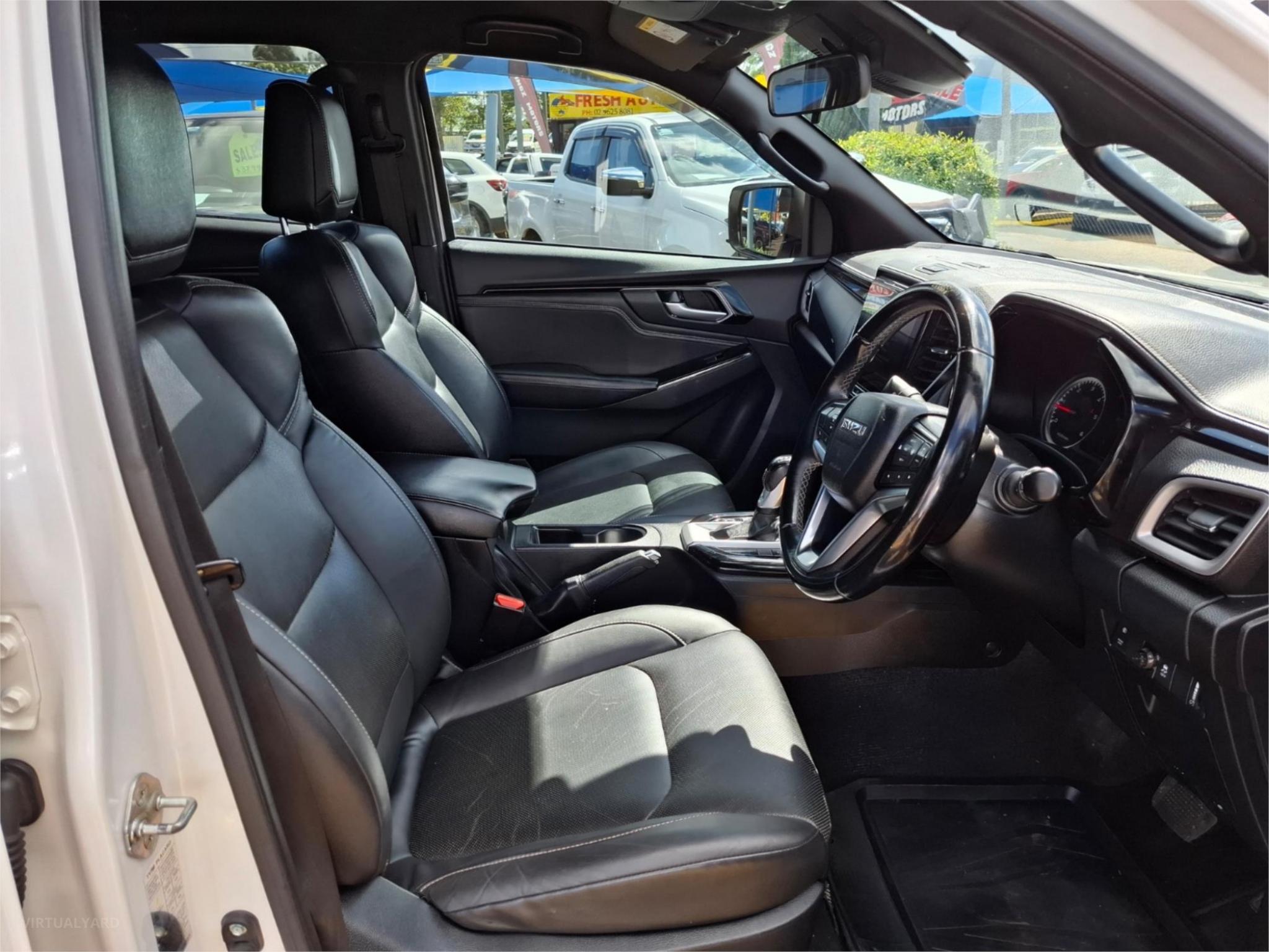2021 ISUZU D-MAX RG MY21 X-TERRAIN UTILITY CREW CAB 4DR SPTS AUTO 6SP 4X4 970KG 3.0DT image 10