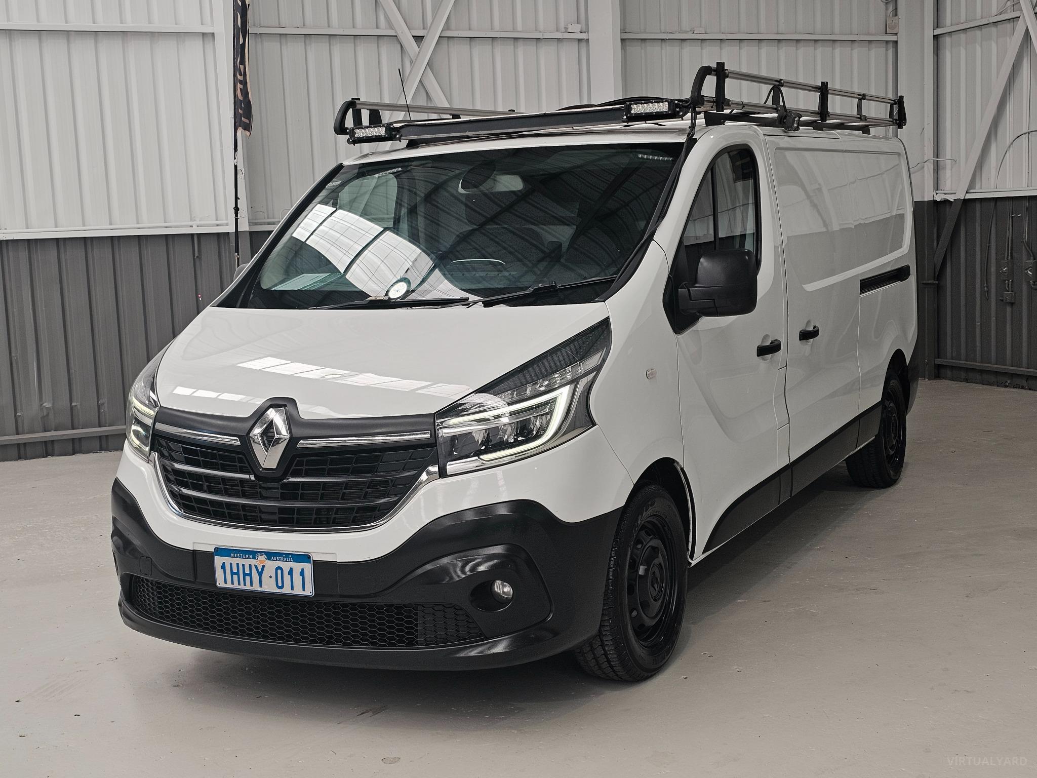 RENAULT TRAFIC