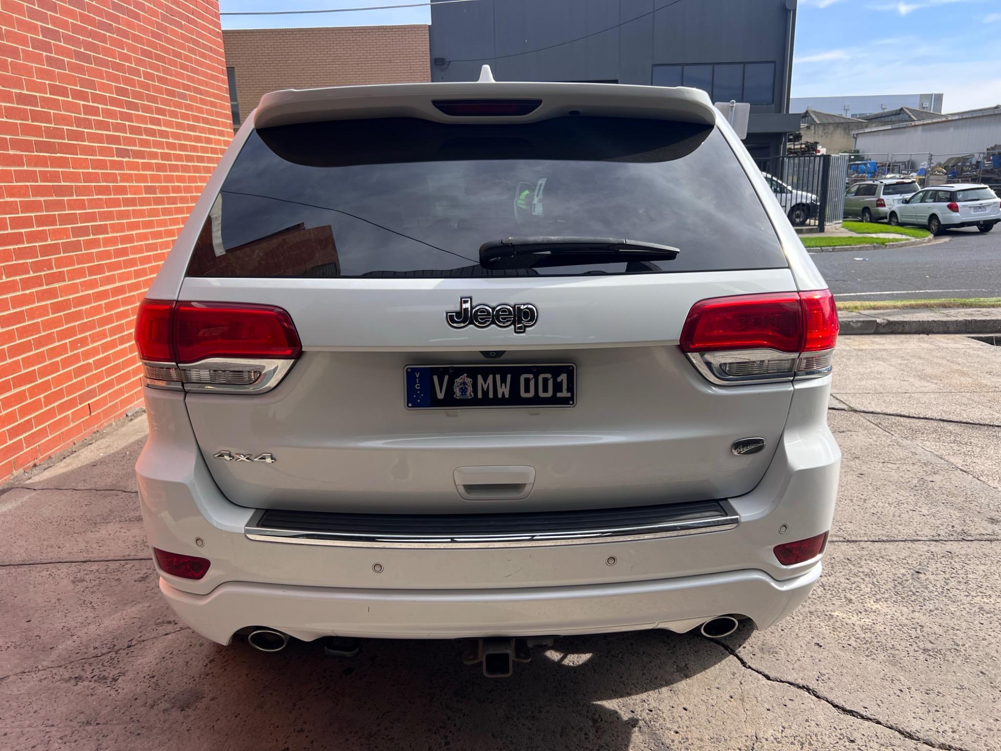 JEEP GRAND CHEROKEE