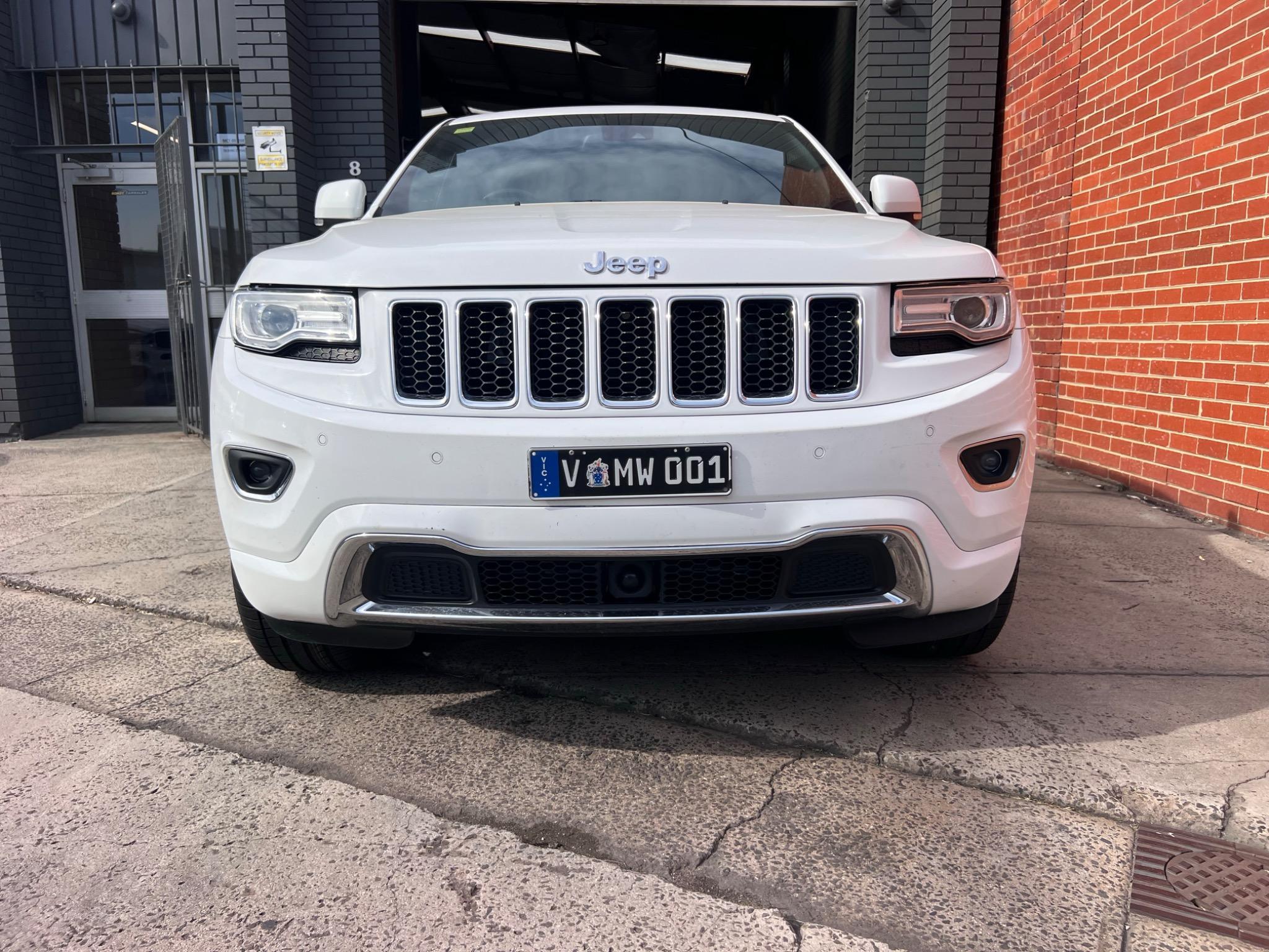 JEEP GRAND CHEROKEE