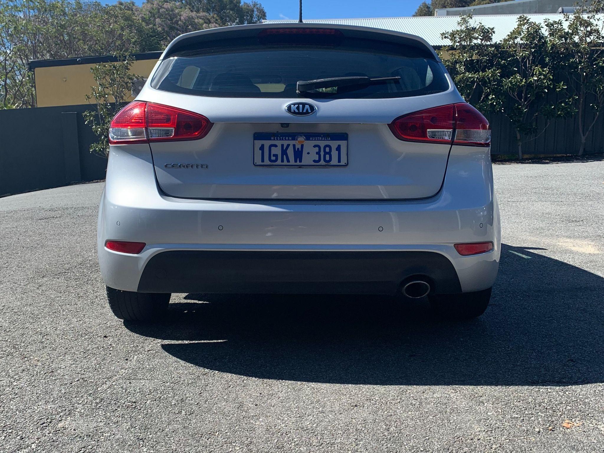 KIA CERATO