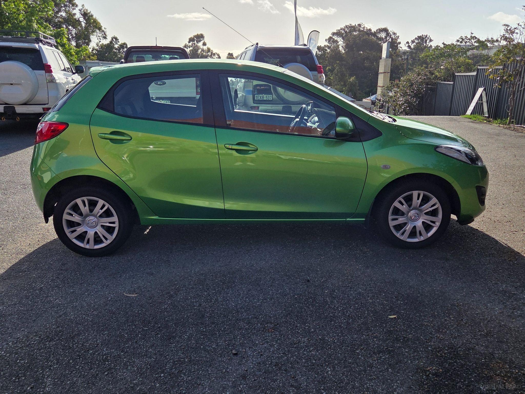 MAZDA MAZDA2