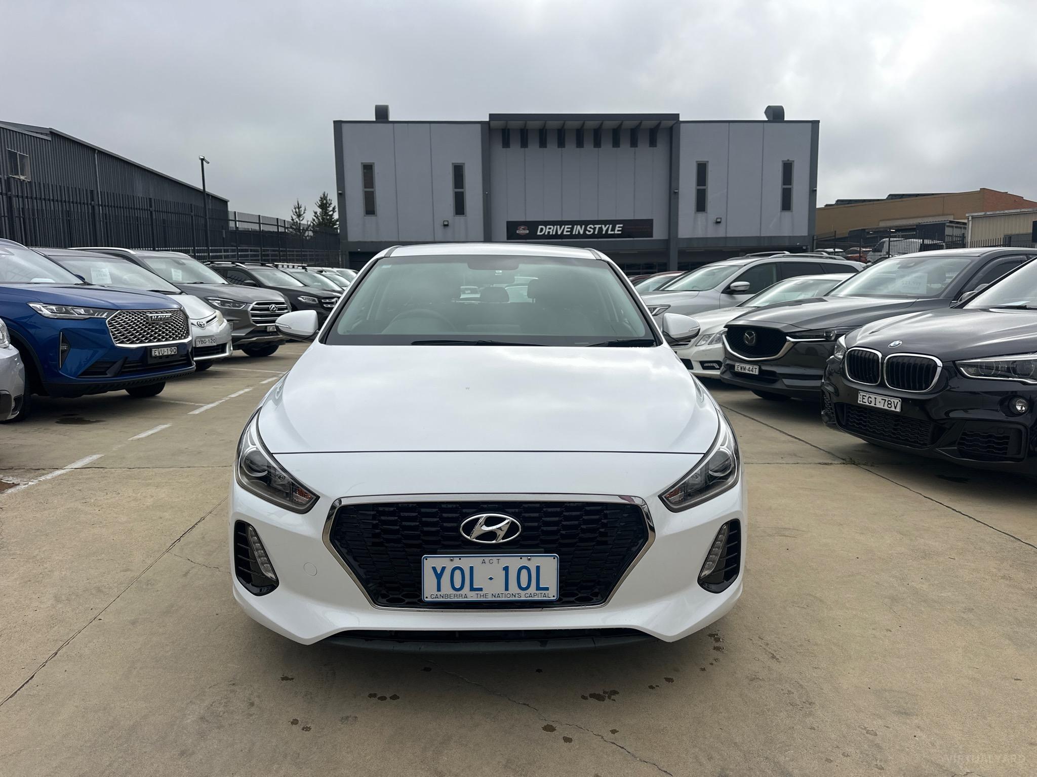 HYUNDAI i30