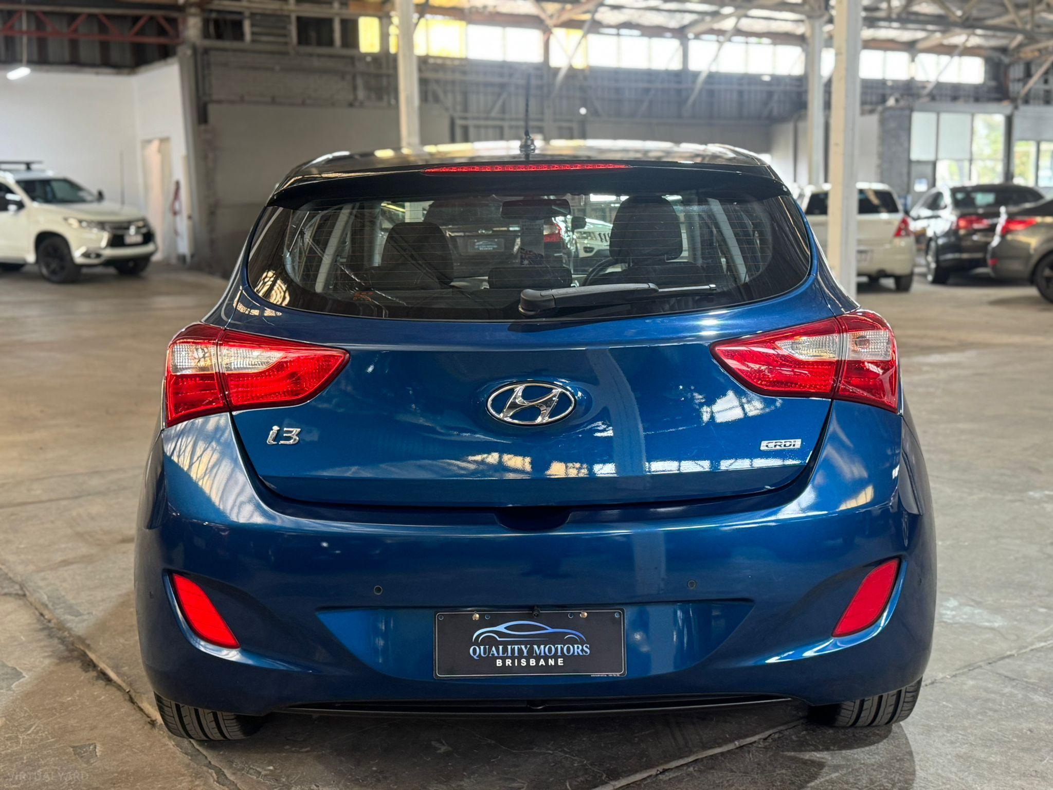 HYUNDAI i30