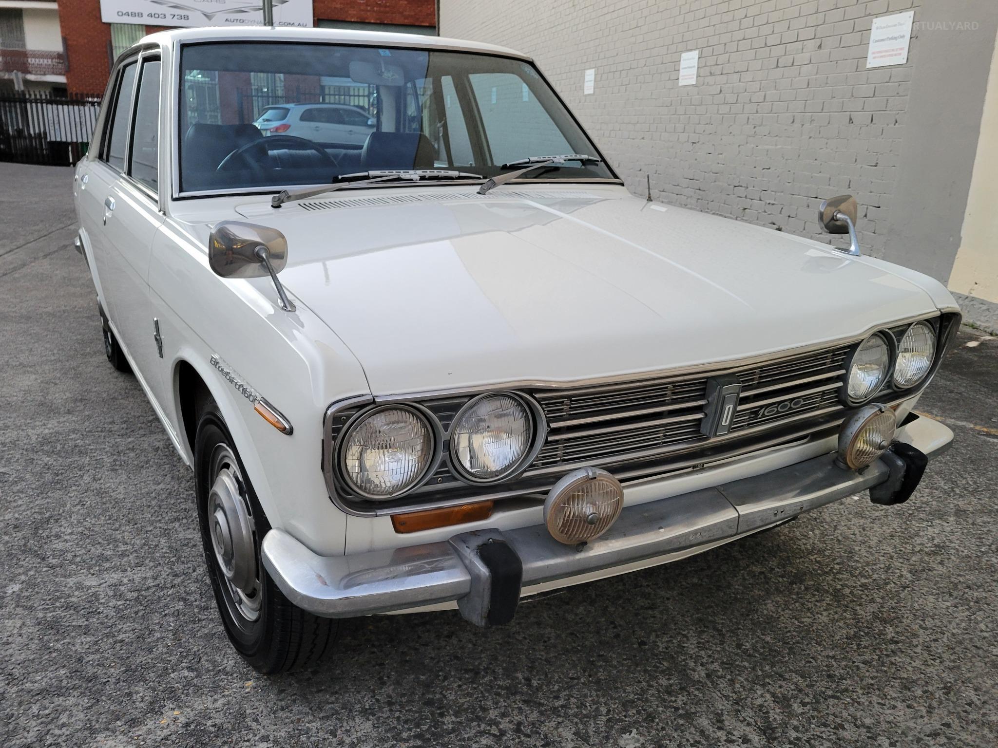 NISSAN BLUEBIRD