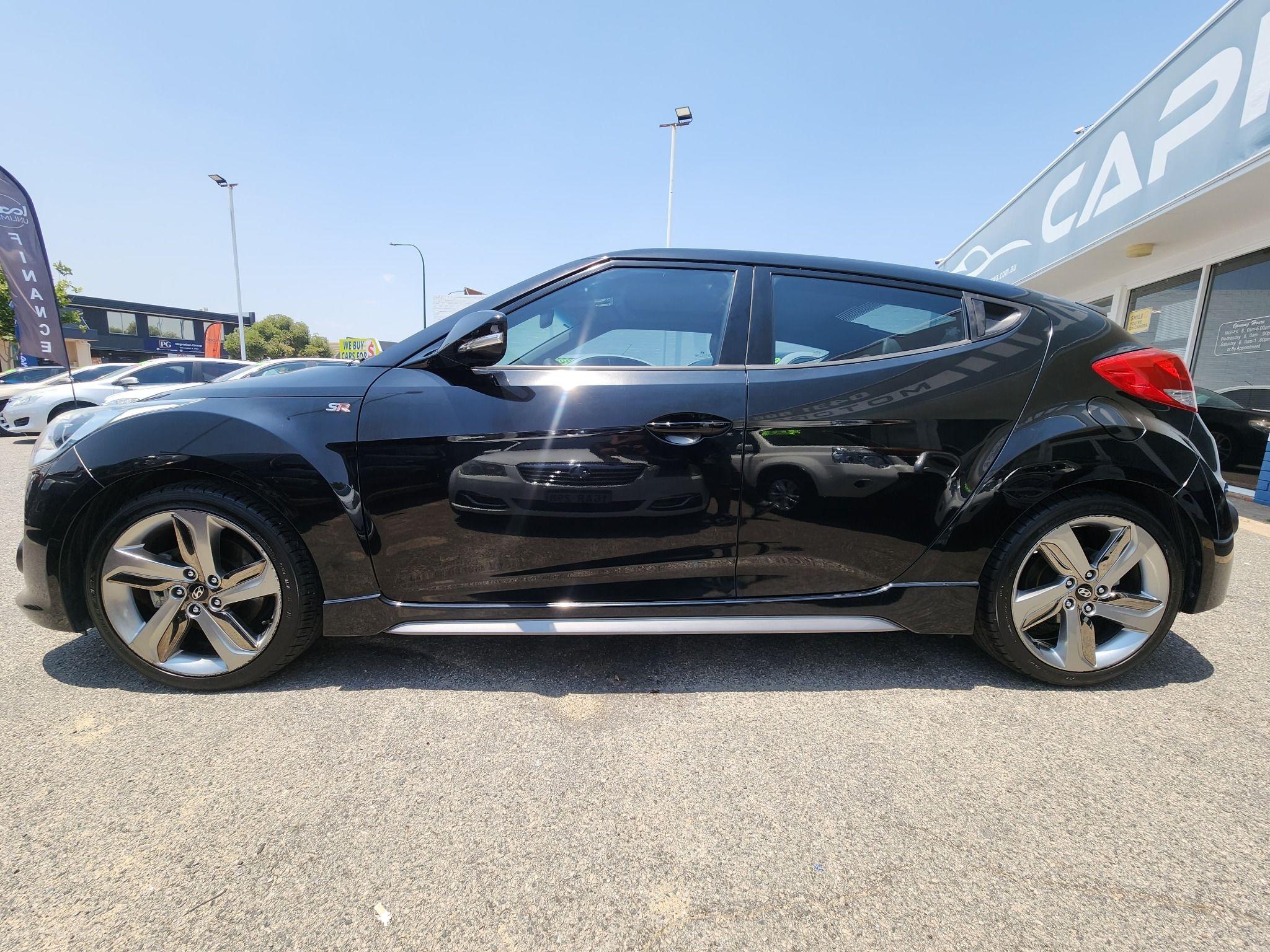 Hyundai Veloster