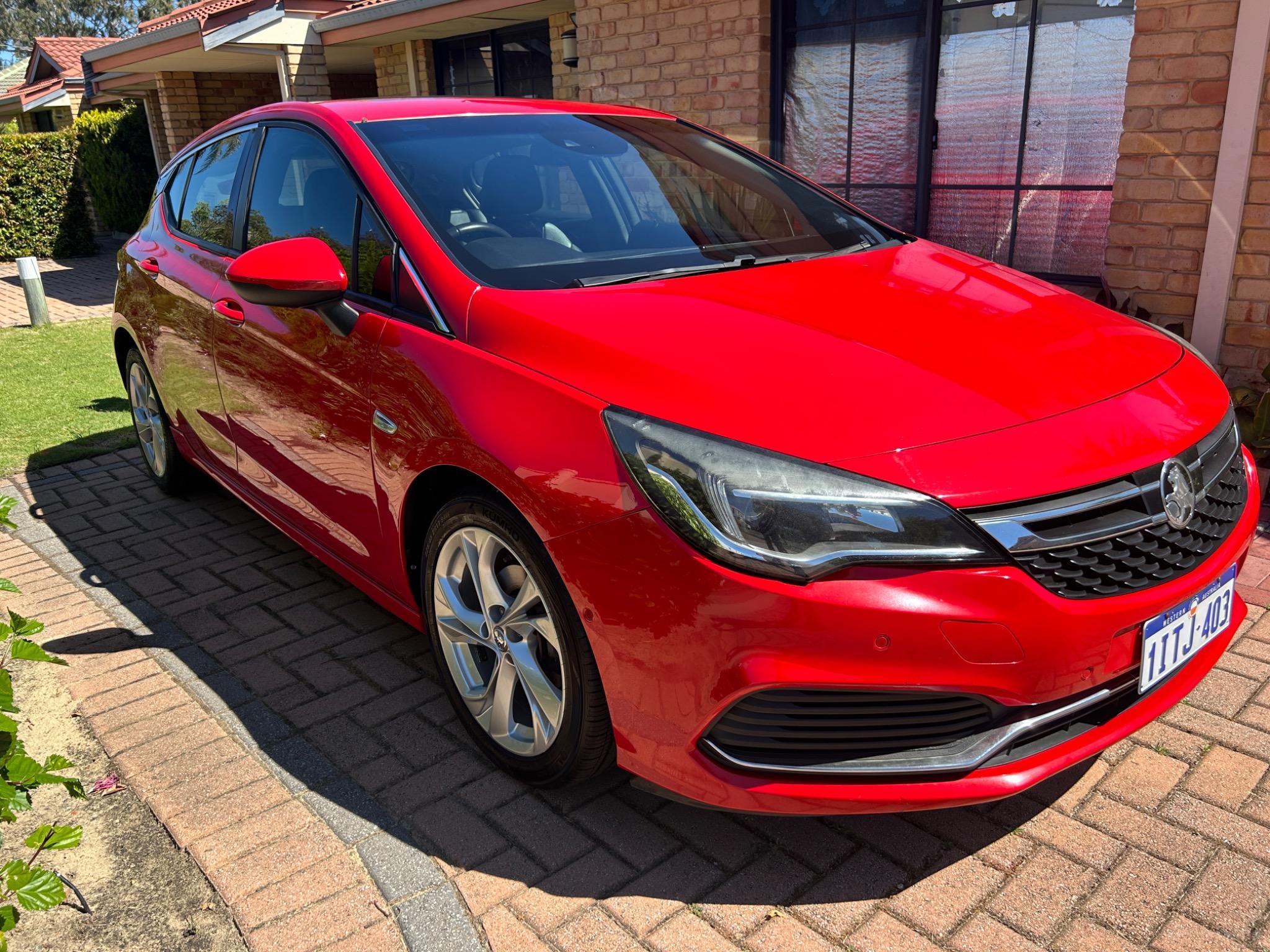 HOLDEN ASTRA