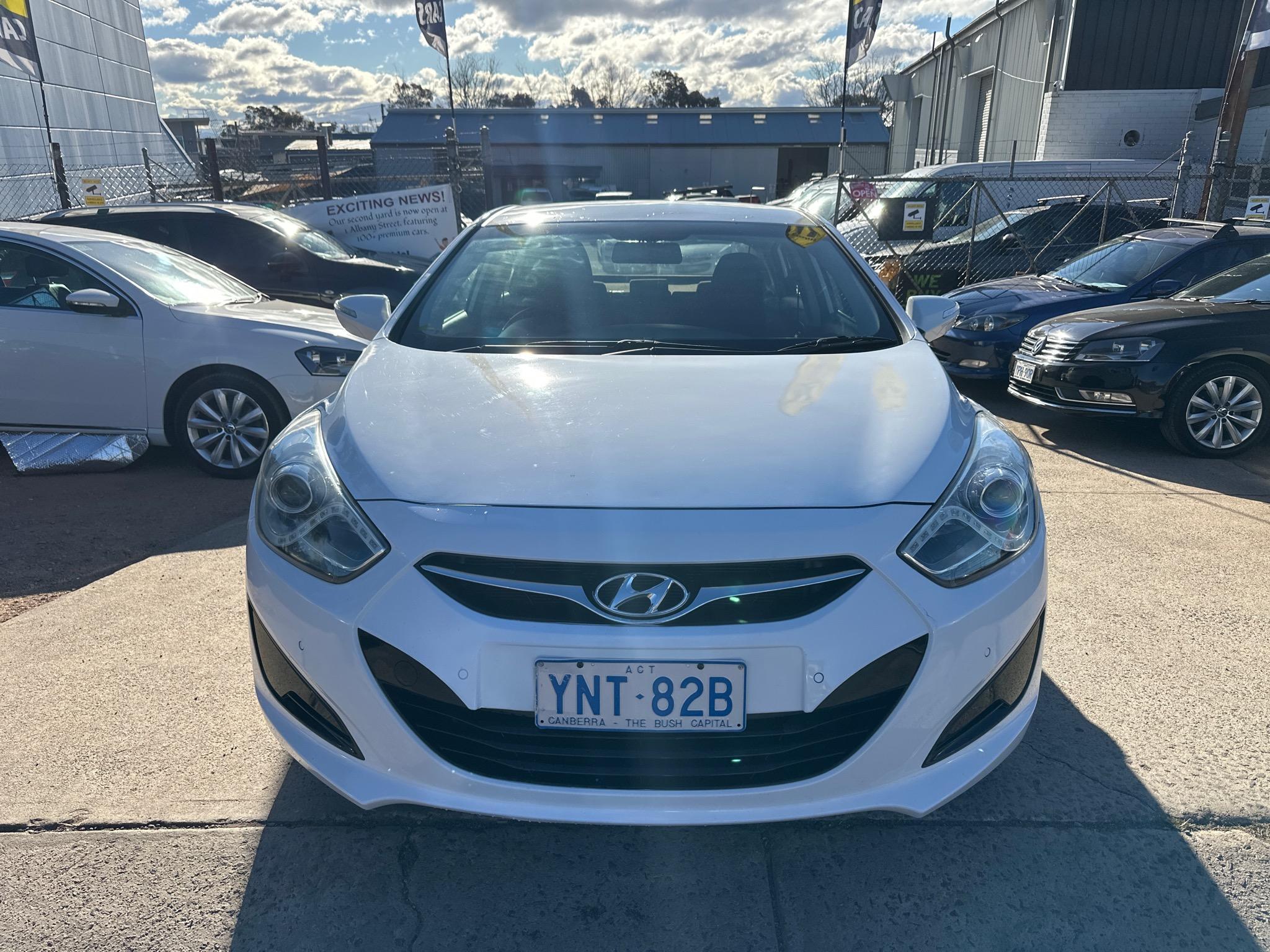 HYUNDAI i40