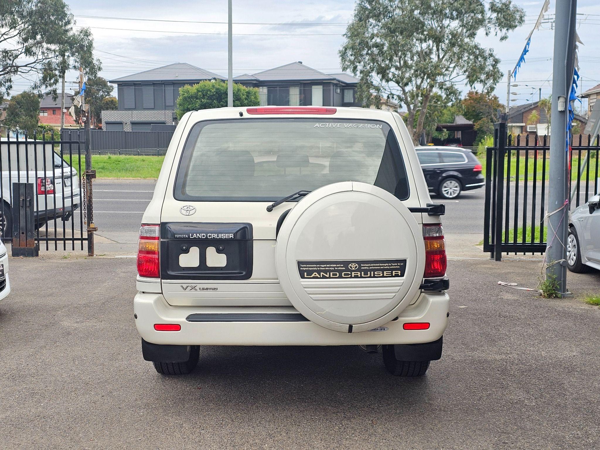 TOYOTA LANDCRUISER