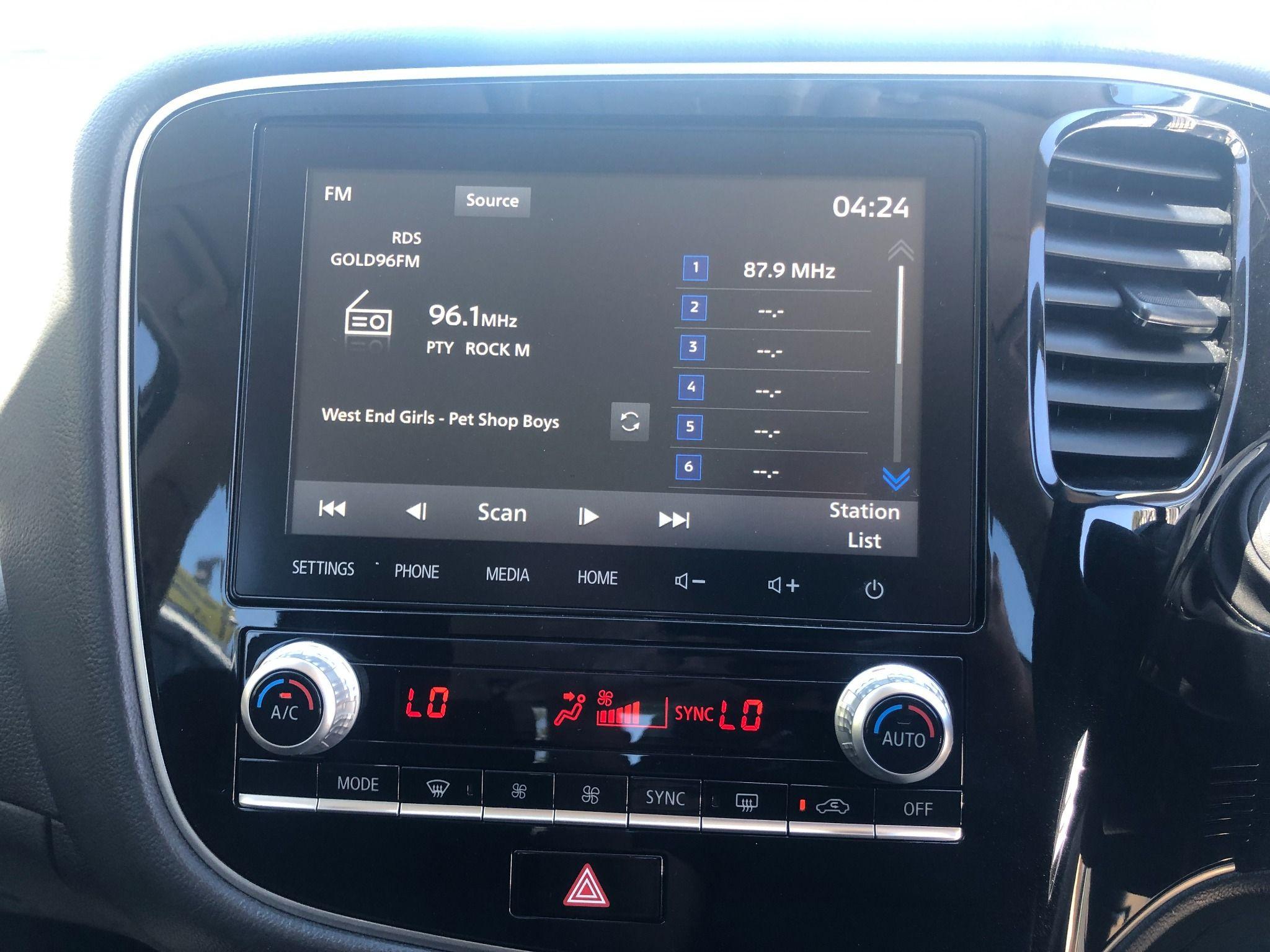 Mitsubishi Outlander