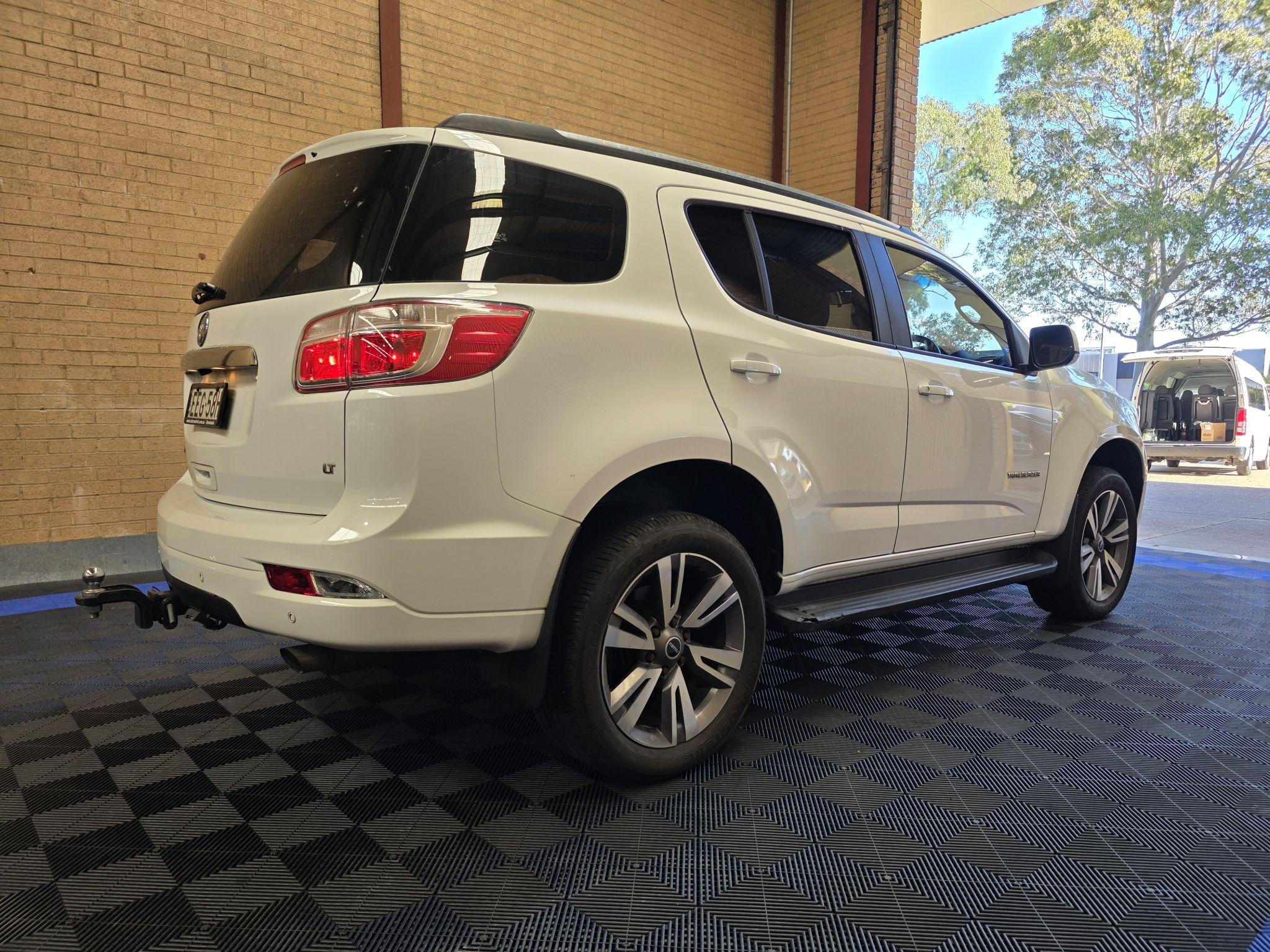 HOLDEN TRAILBLAZER