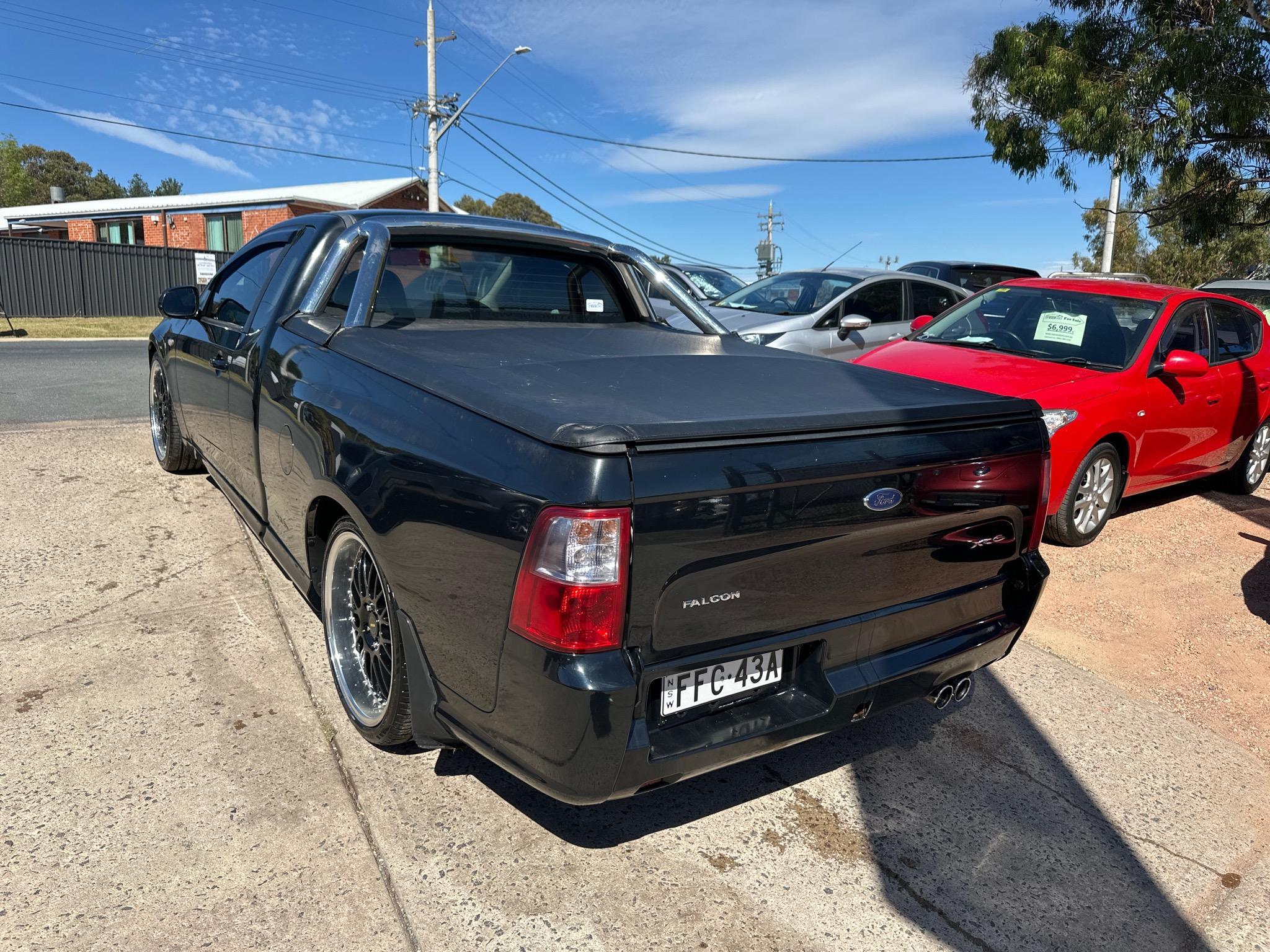 FORD FALCON