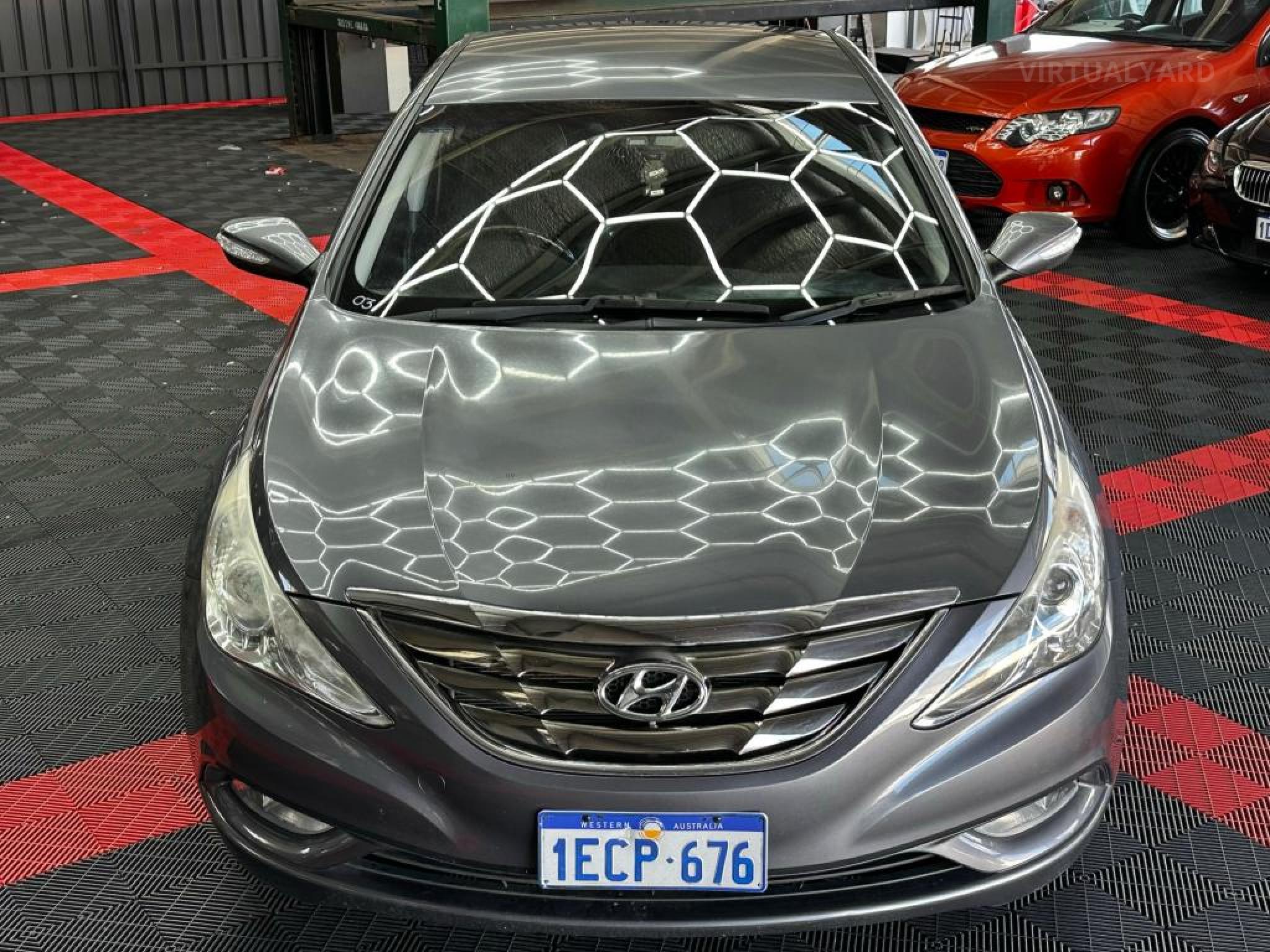 Hyundai i45