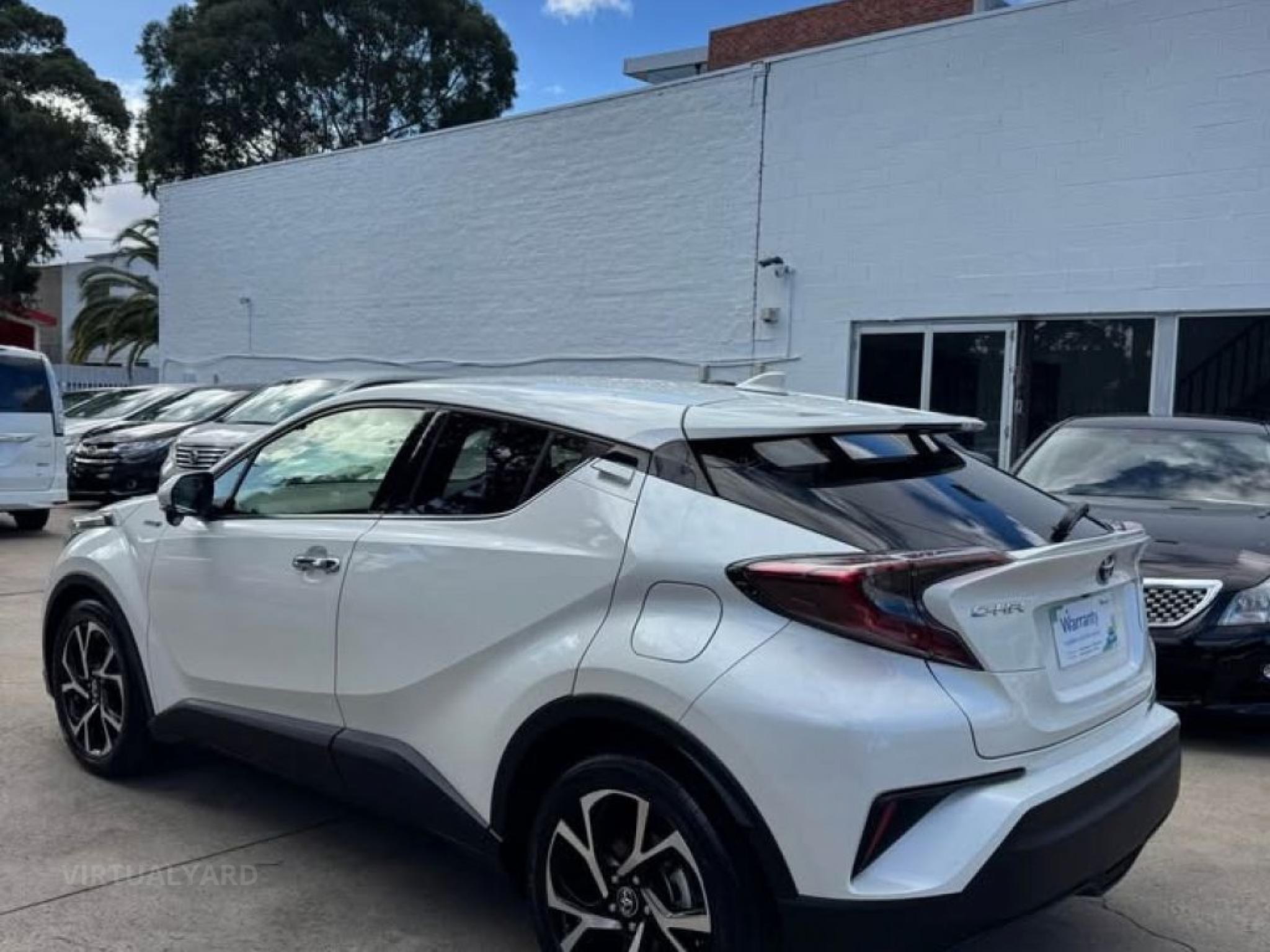 TOYOTA C-HR