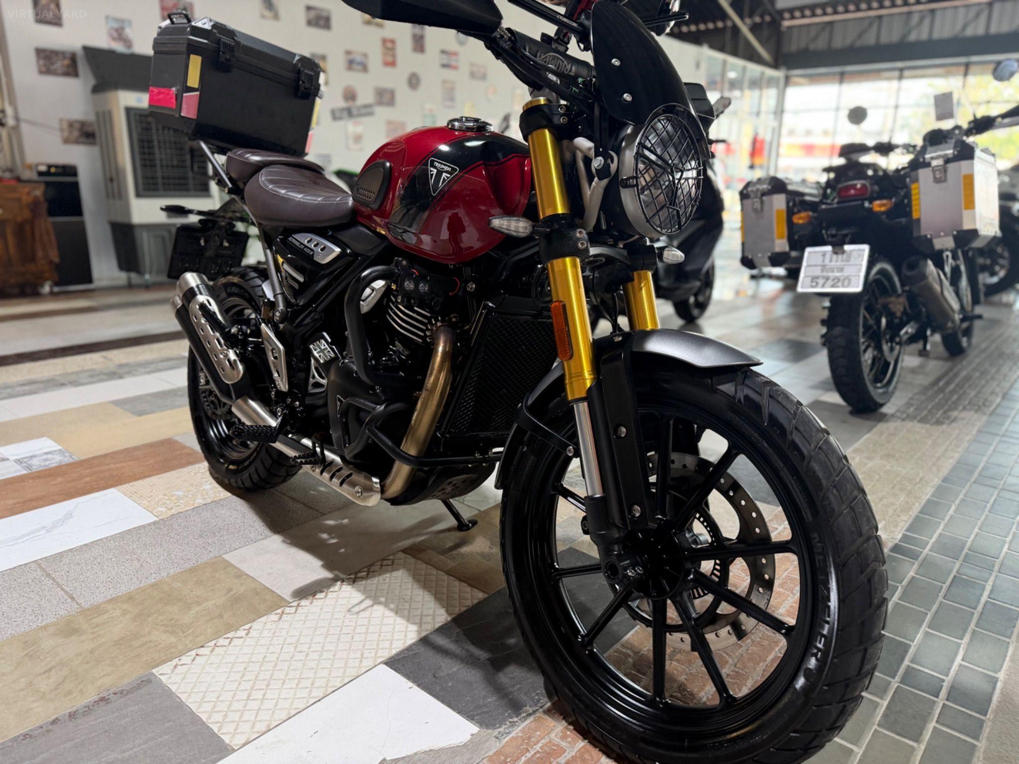 TRIUMPH SCRAMBLER 400X