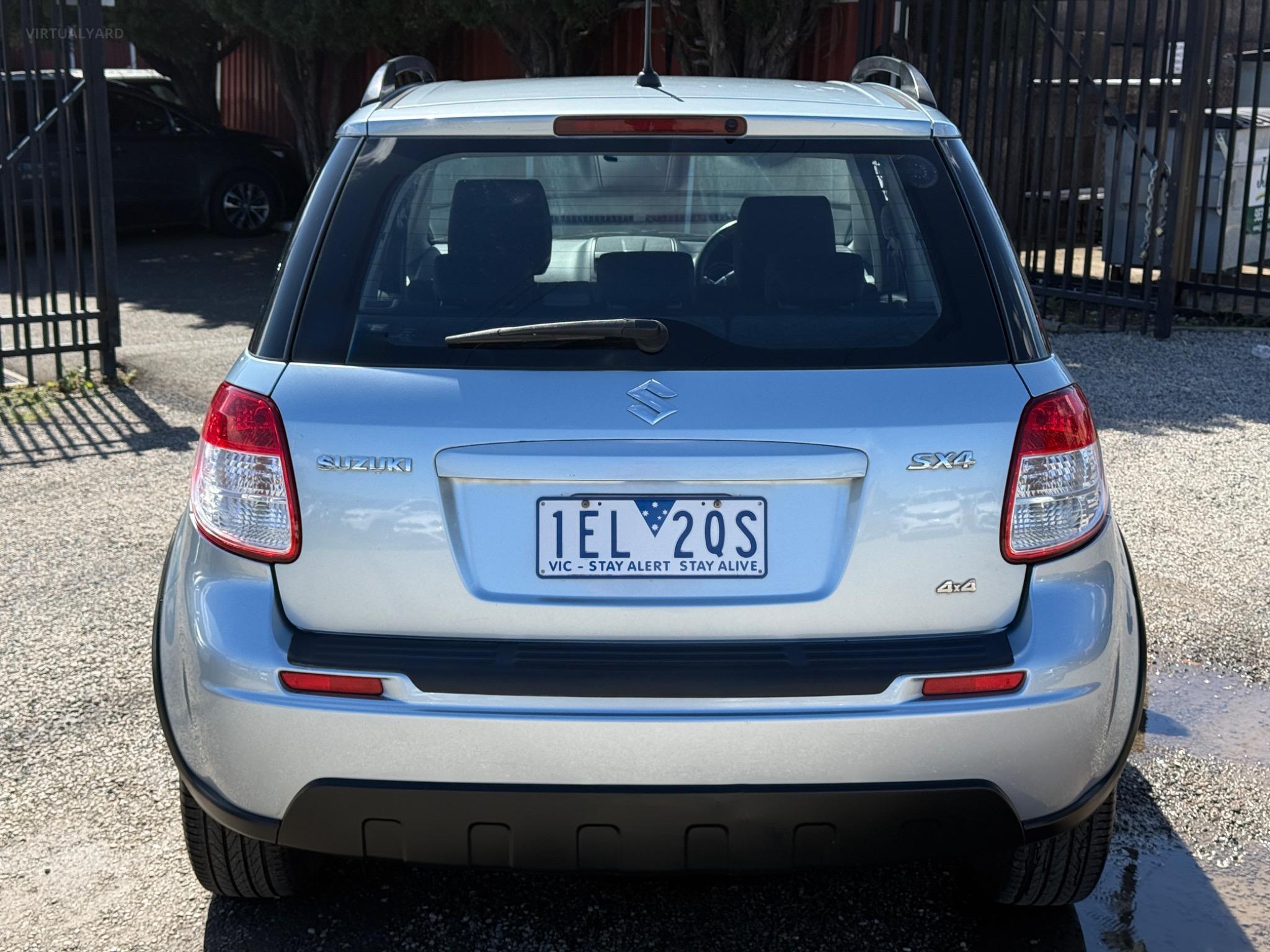 SUZUKI SX4