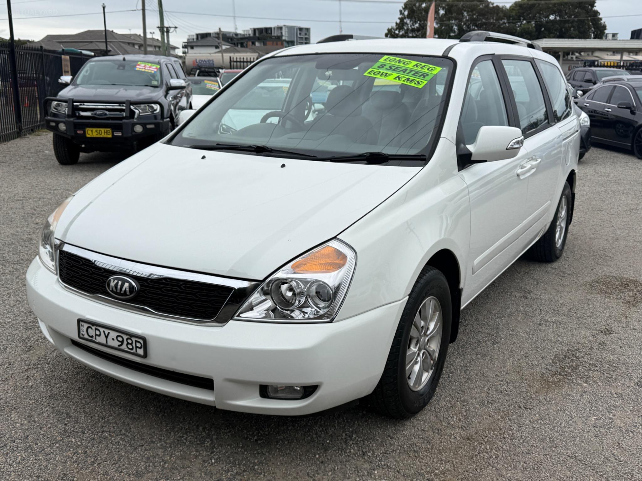 KIA GRAND CARNIVAL