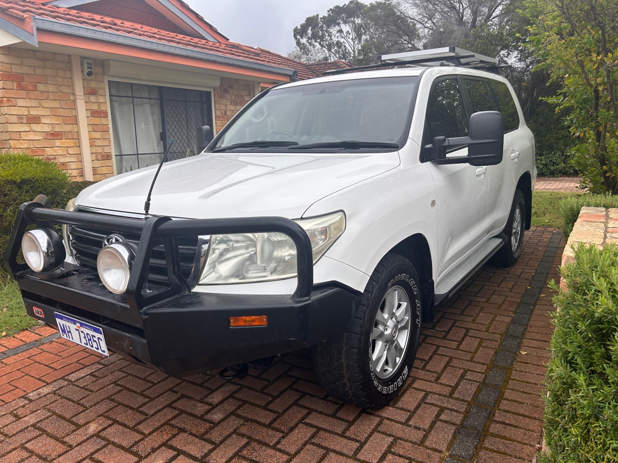 TOYOTA LANDCRUISER
