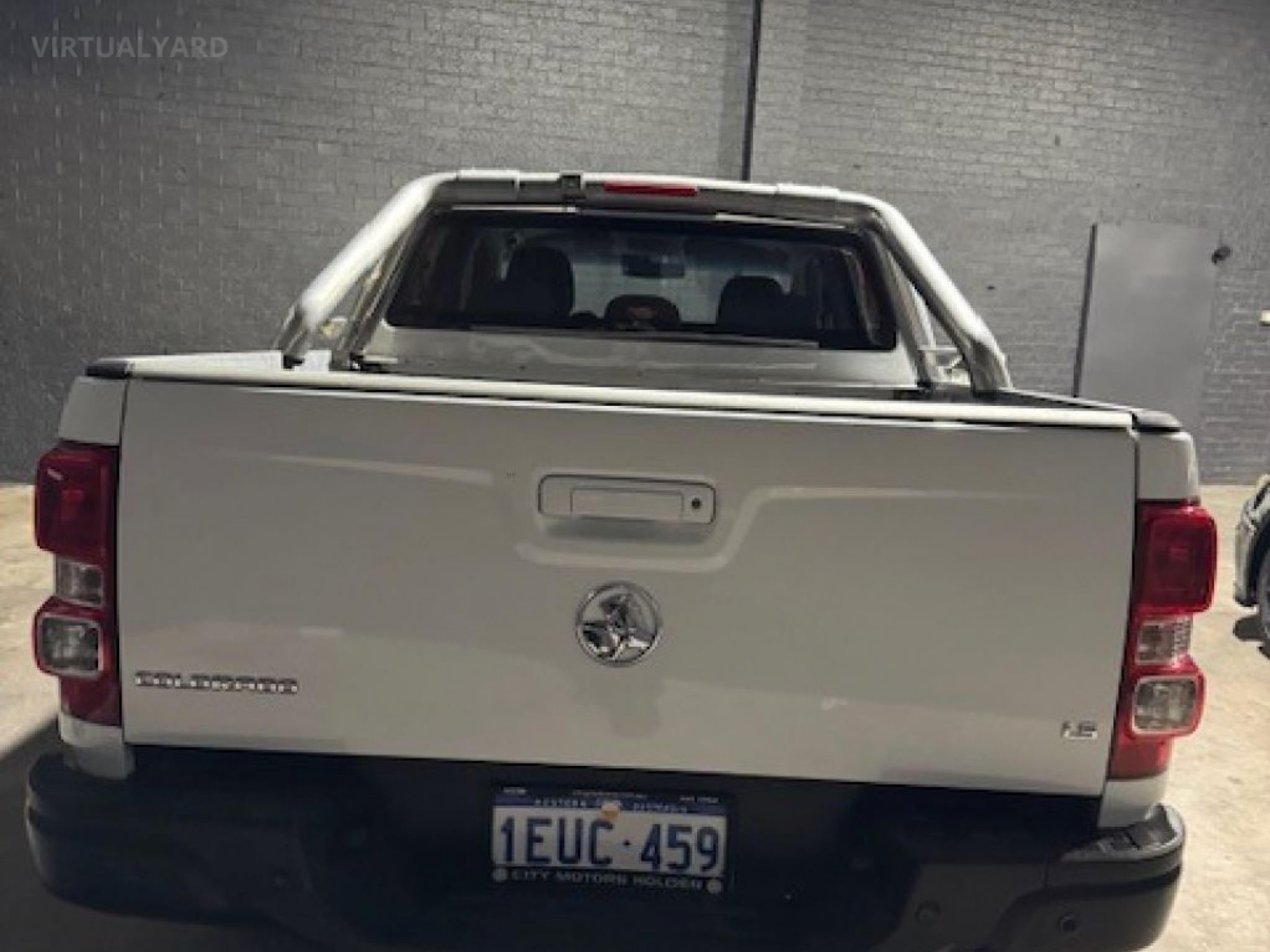 HOLDEN COLORADO