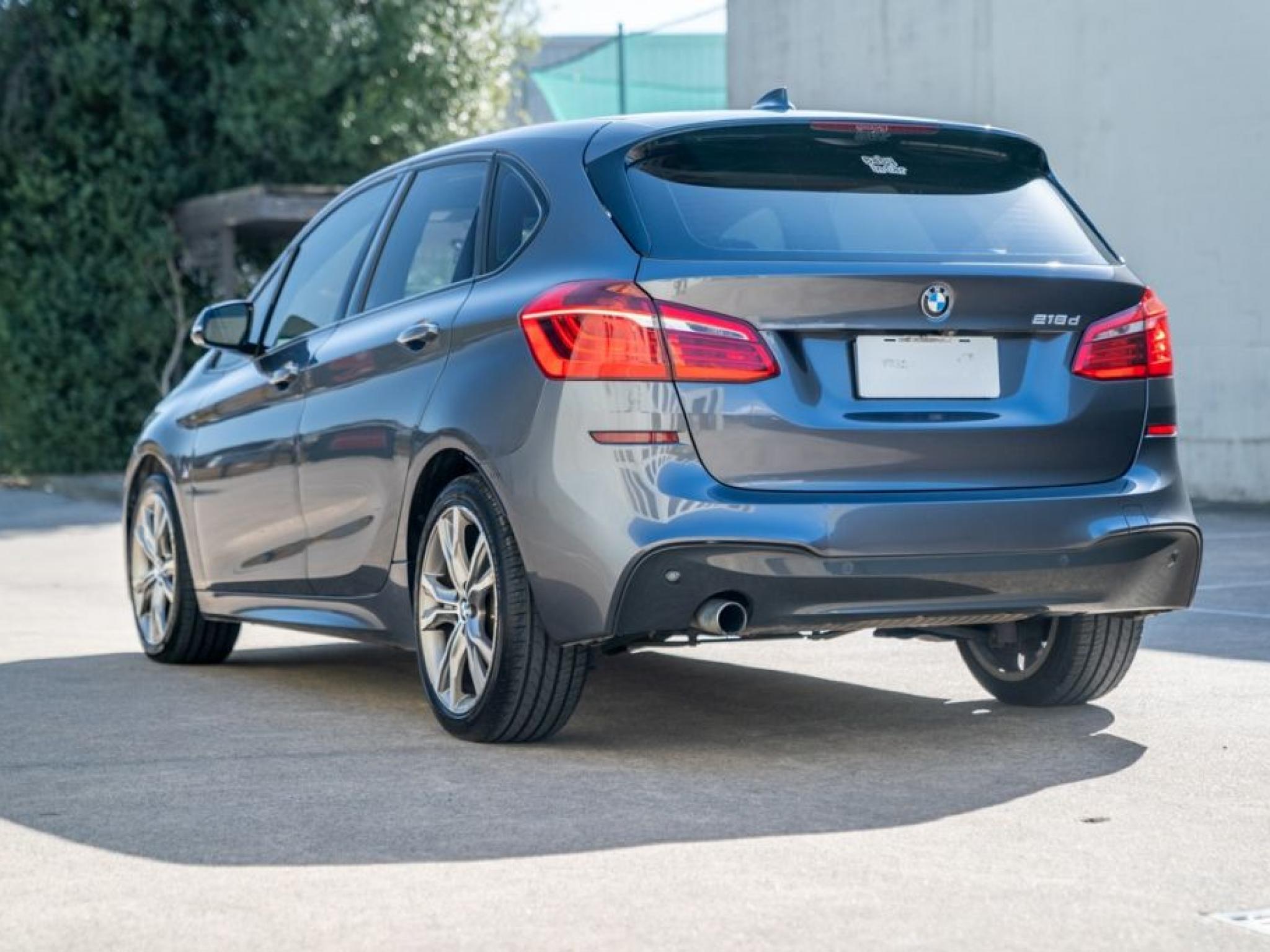 BMW 2
