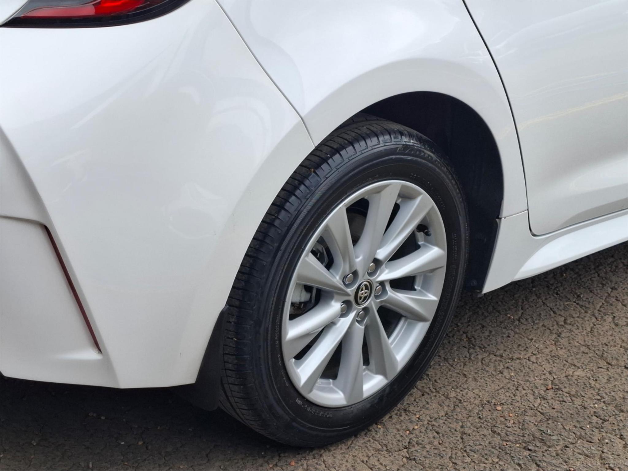 2023 TOYOTA COROLLA ZWE219R ASCENT SPORT HYBRID HATCHBACK 5DR E-CVT 1SP, 1.8I/70KW HYBRID image 23