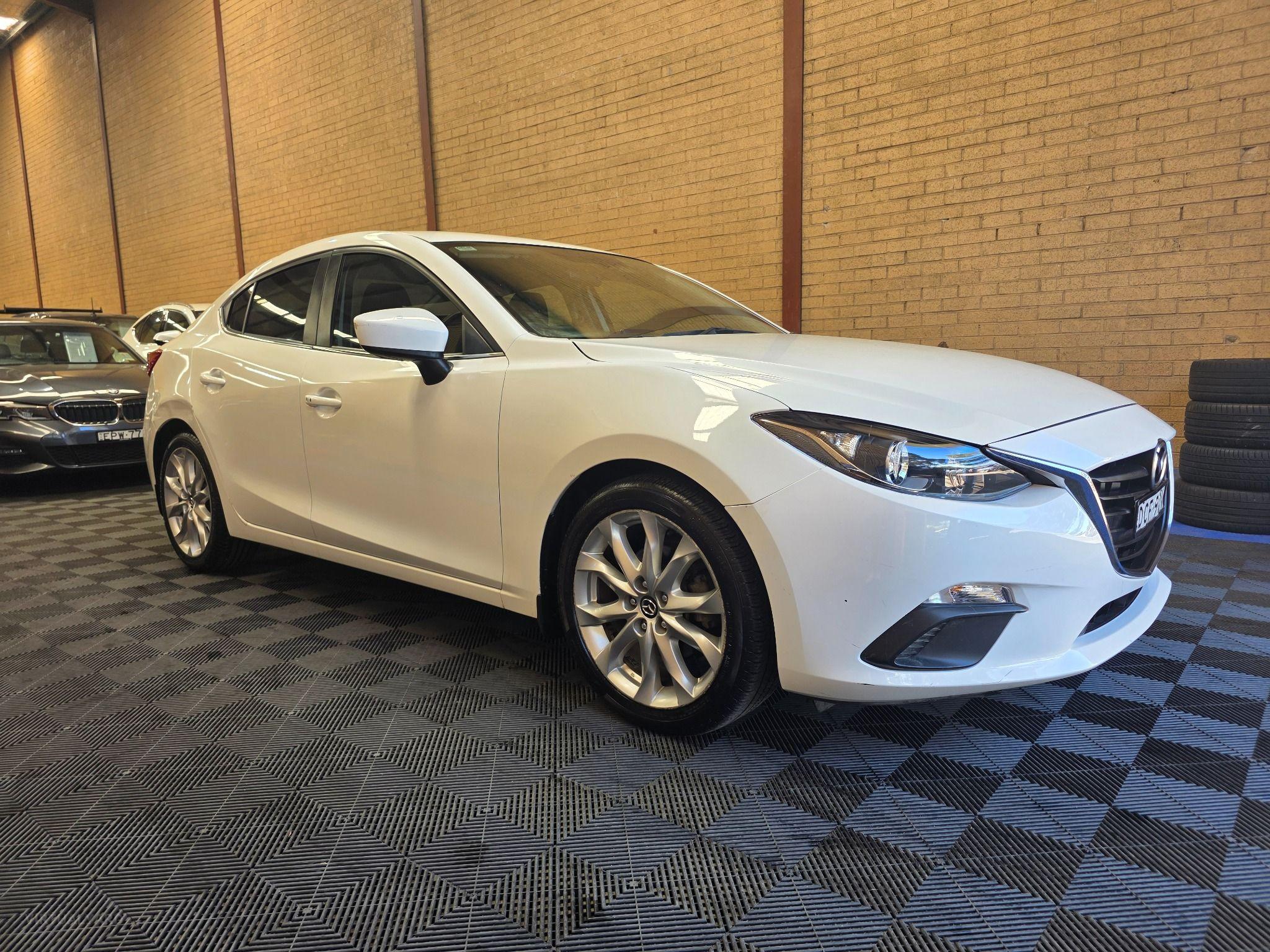 MAZDA MAZDA3