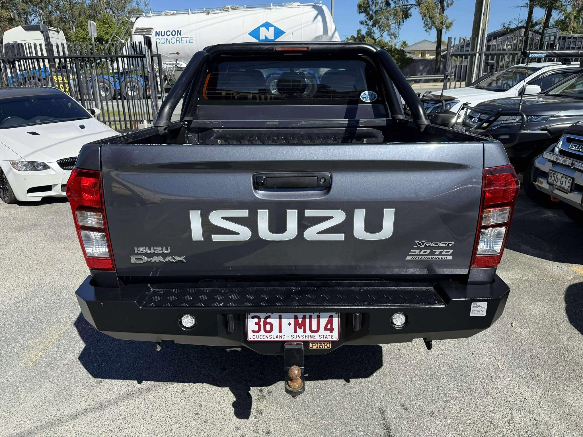 ISUZU D-MAX
