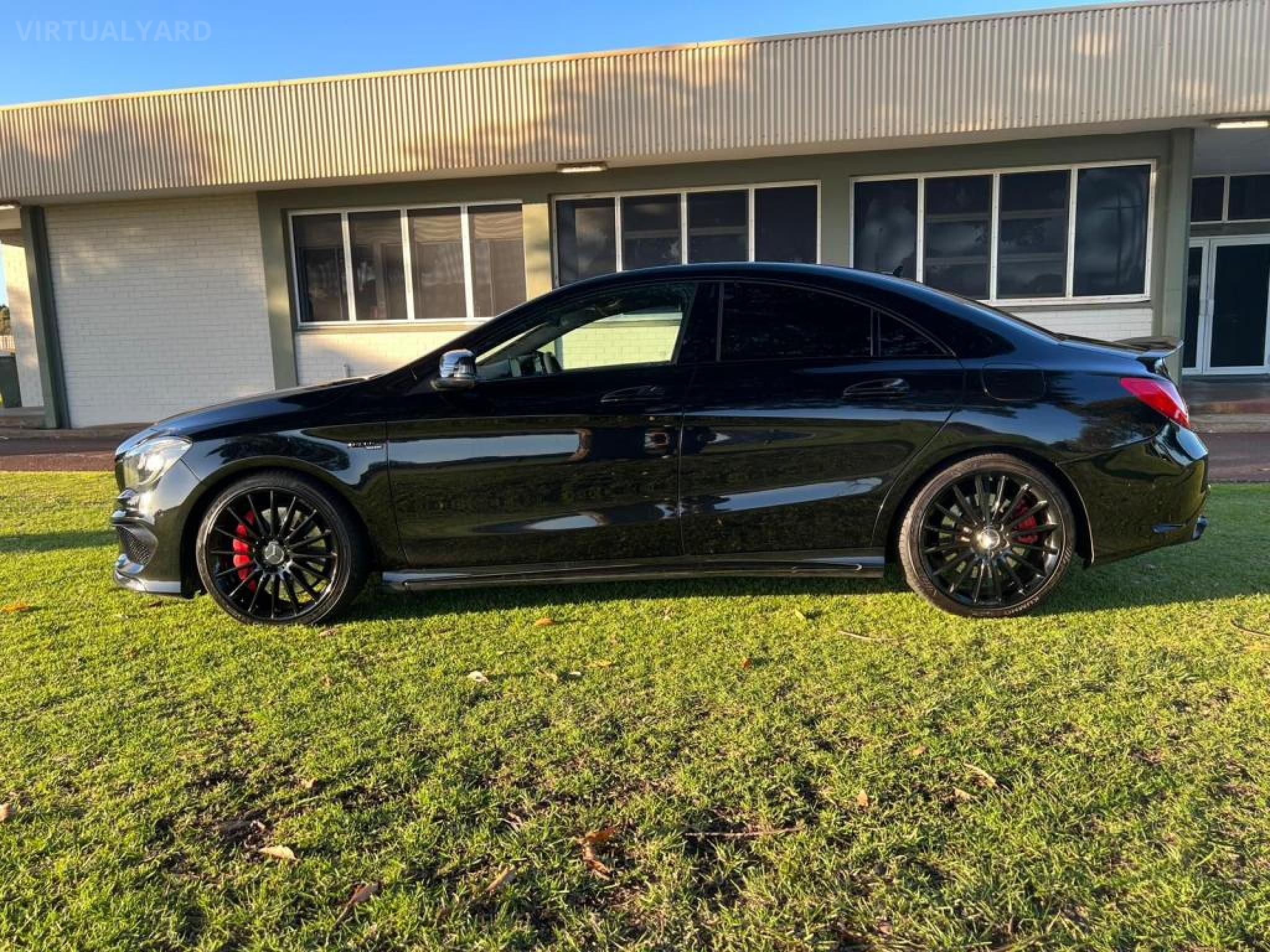 MERCEDES-BENZ CLA