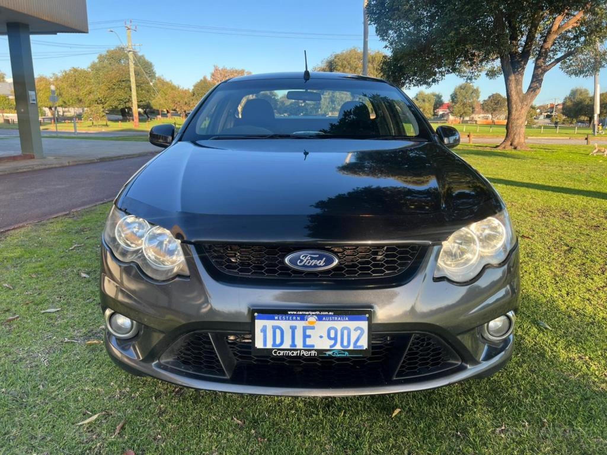FORD FALCON