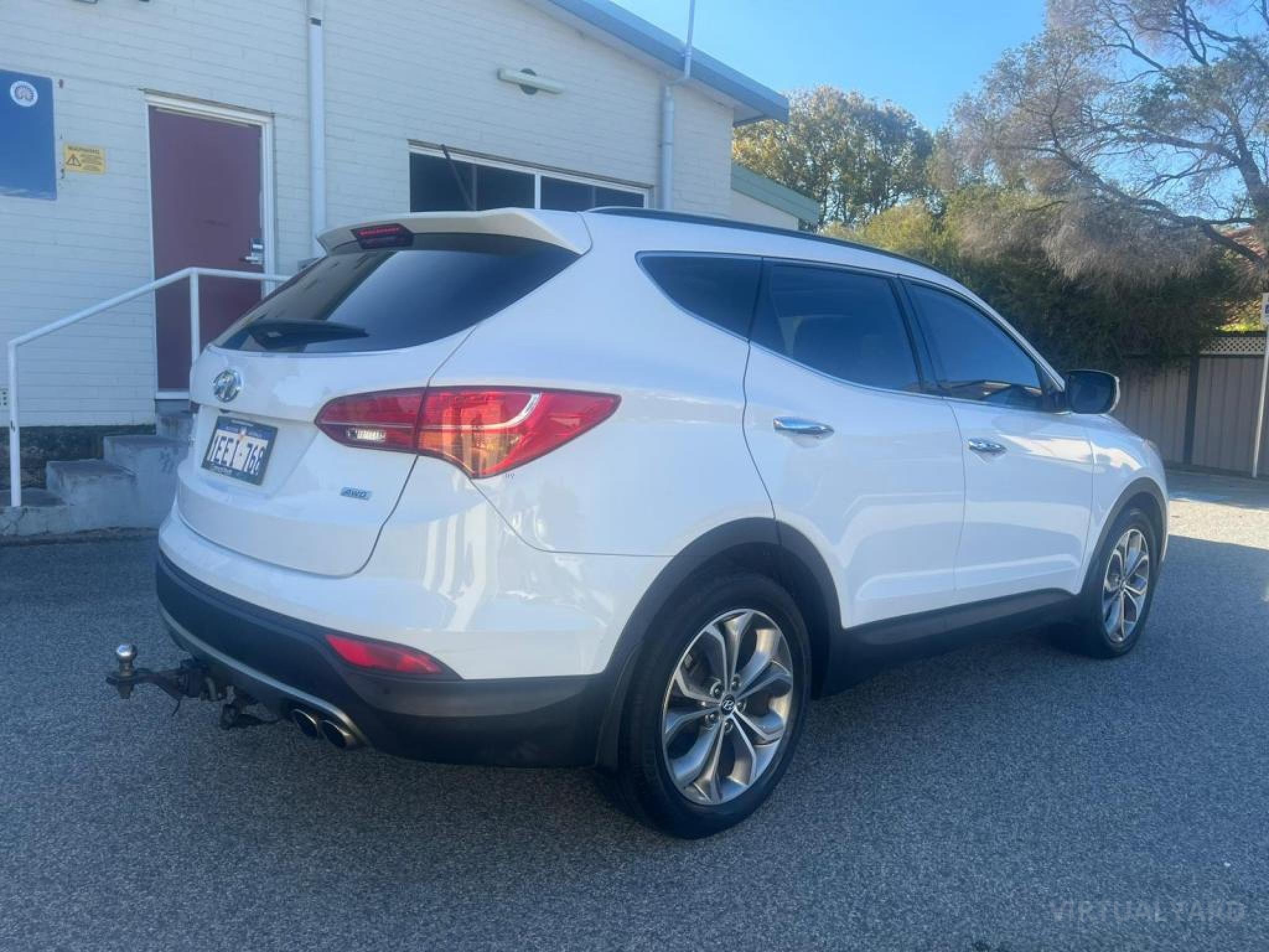 HYUNDAI SANTA FE