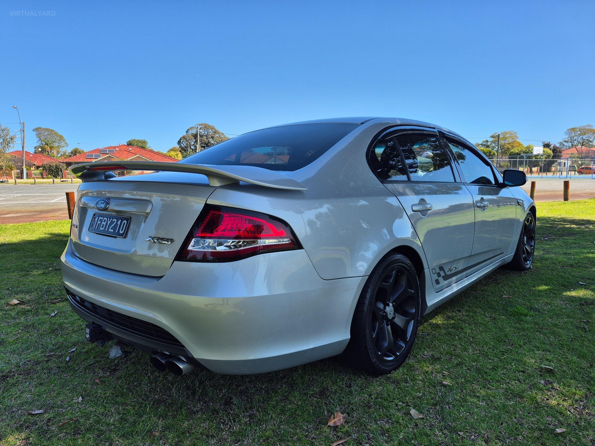 FORD FALCON