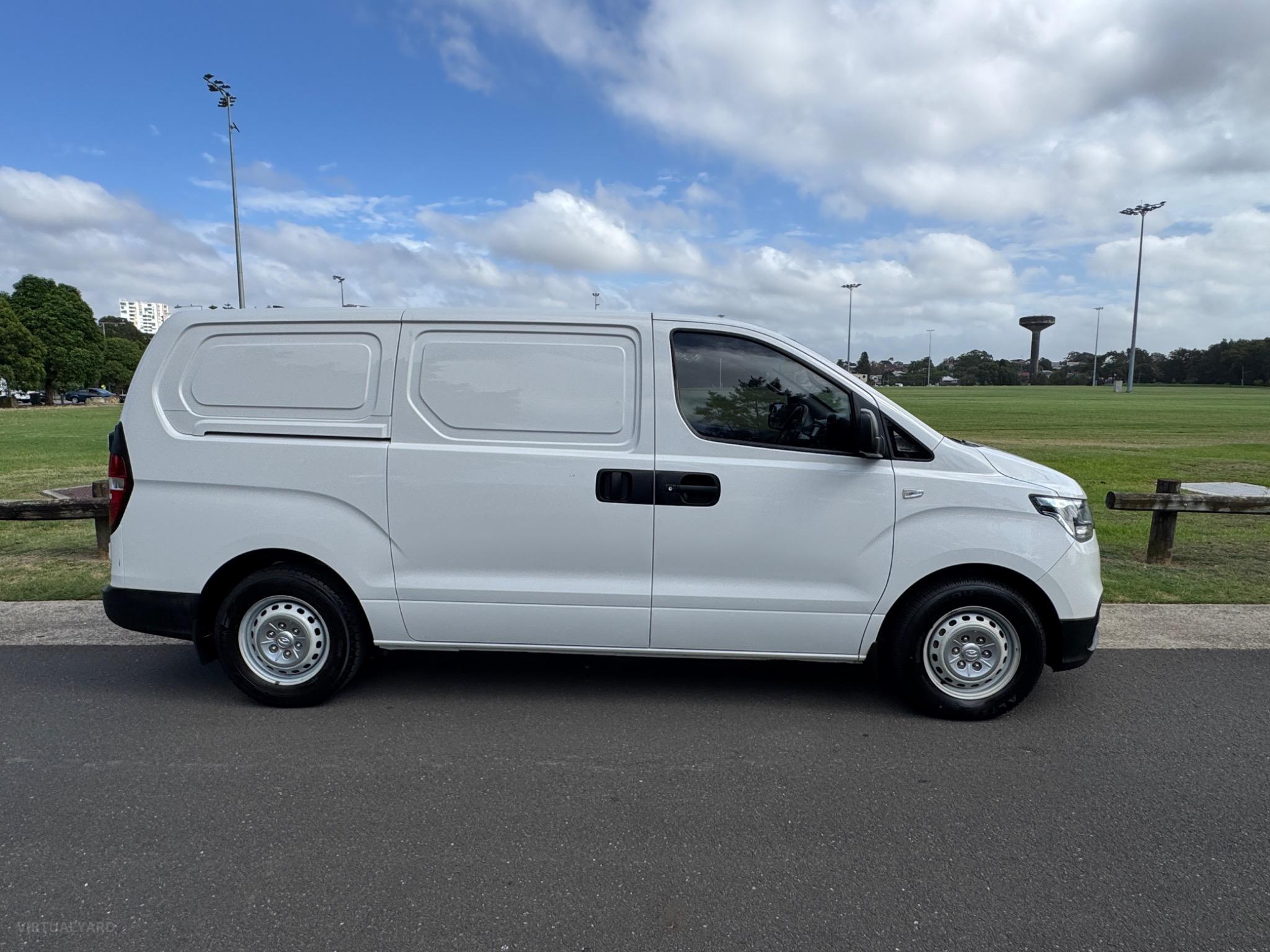 HYUNDAI iLOAD