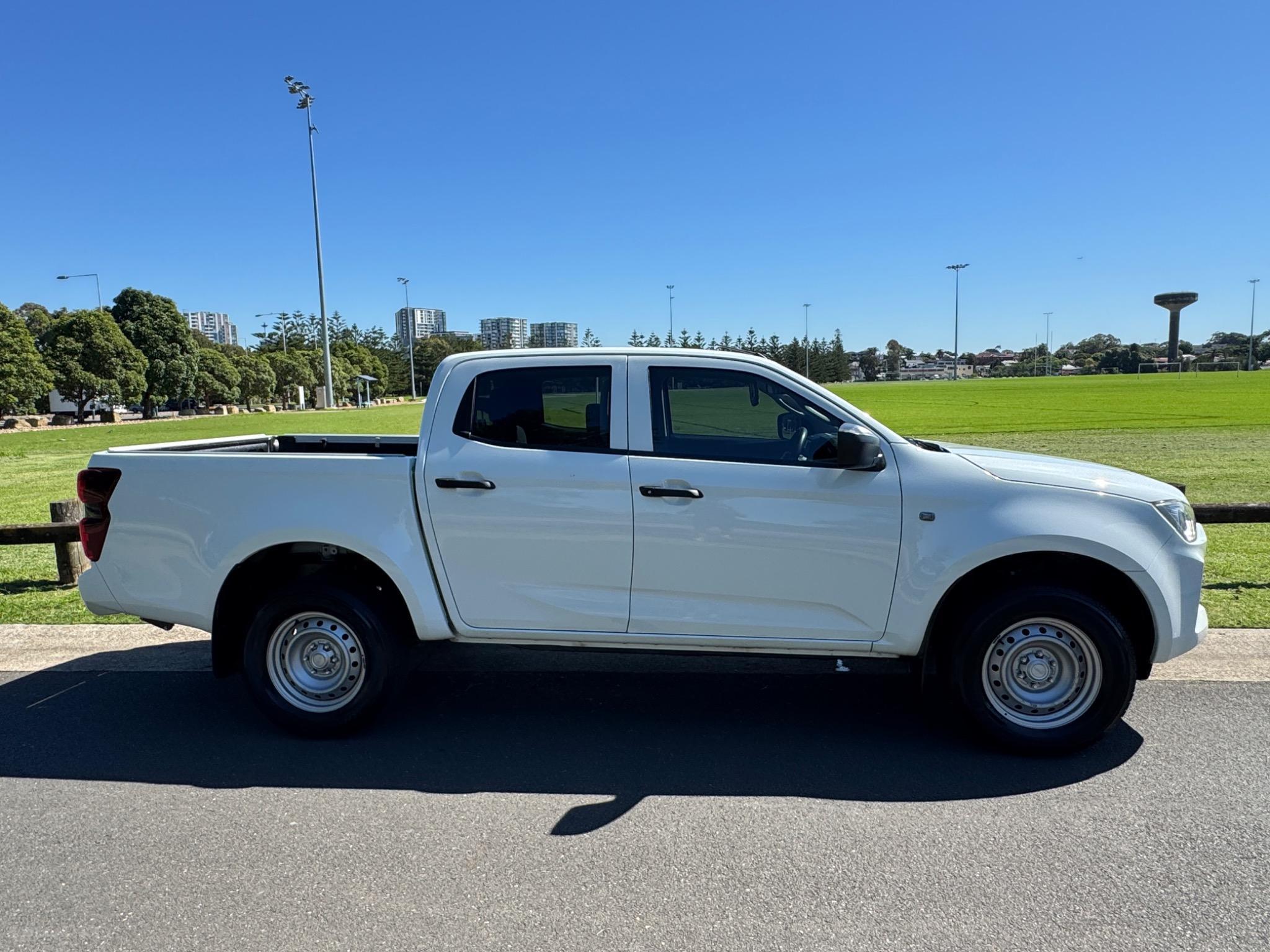 ISUZU D-MAX