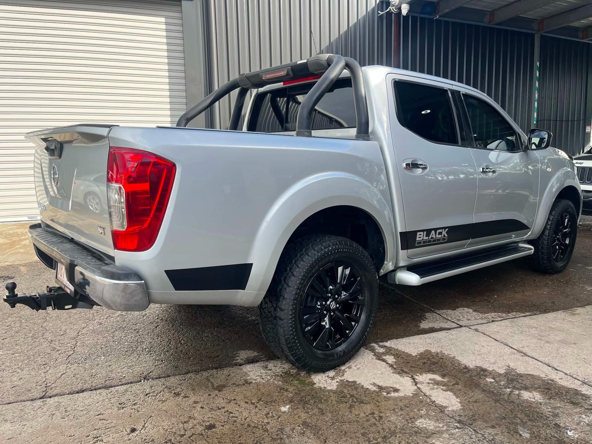 NISSAN NAVARA