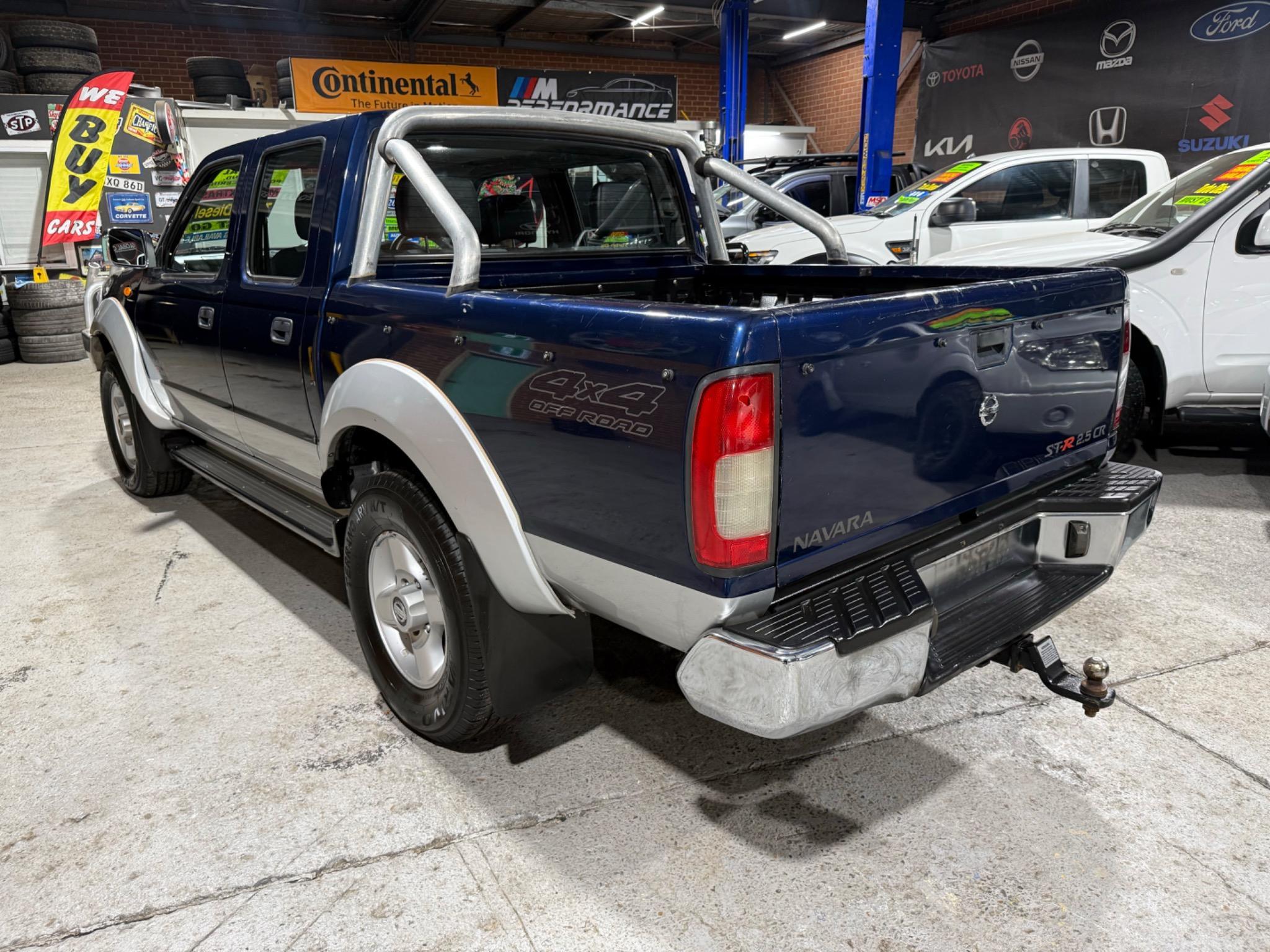 NISSAN NAVARA