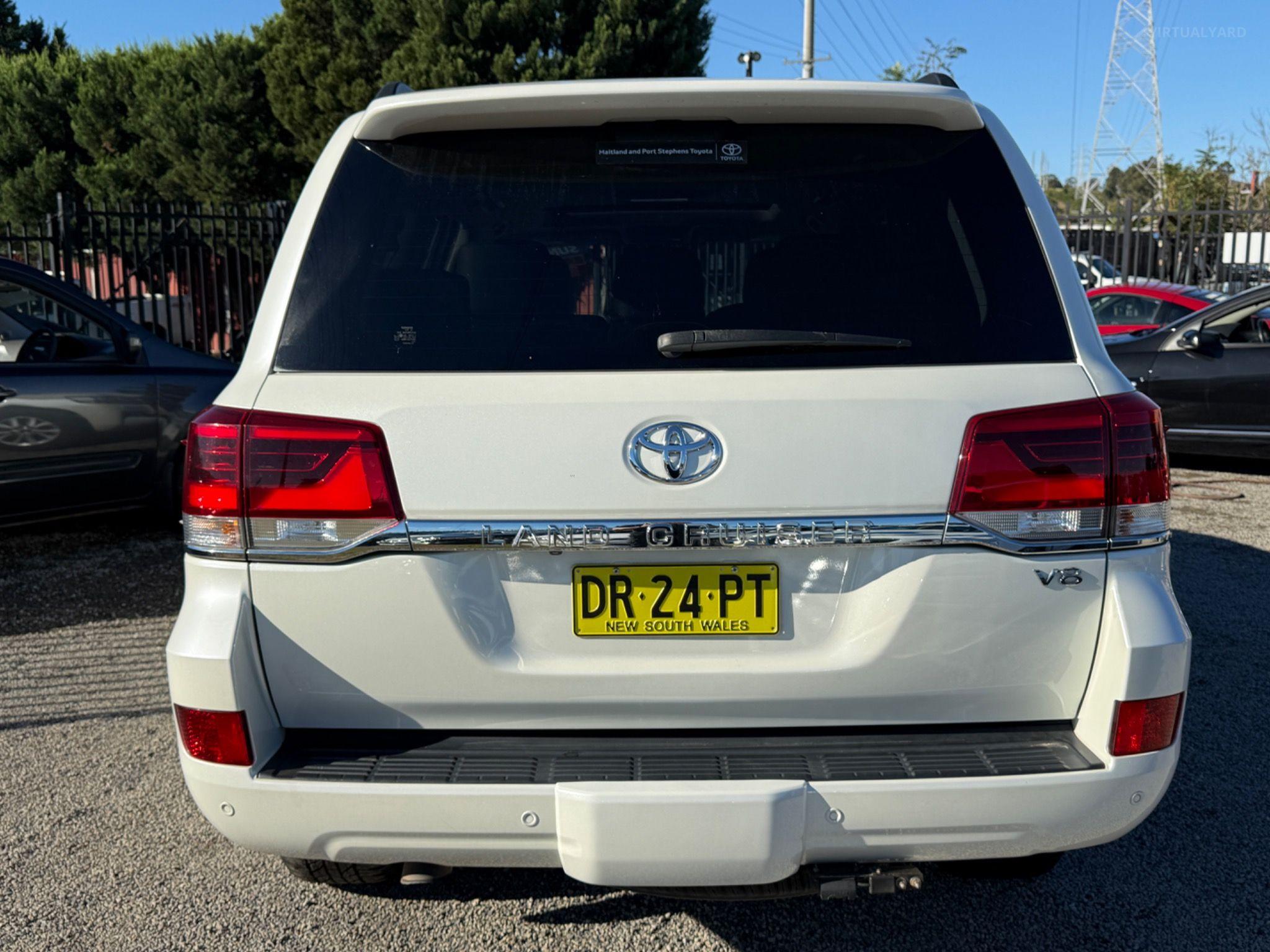 TOYOTA LANDCRUISER