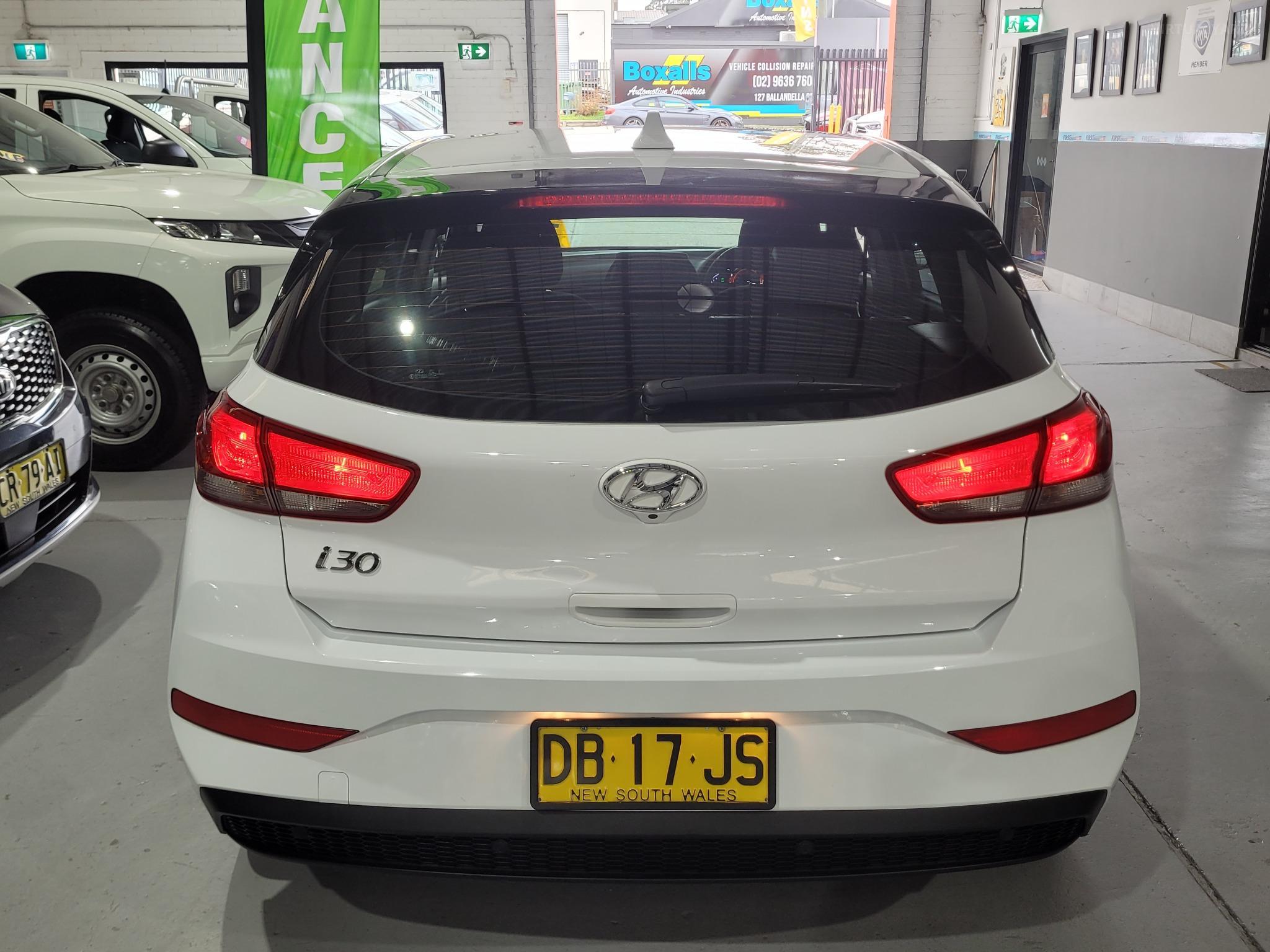 HYUNDAI i30