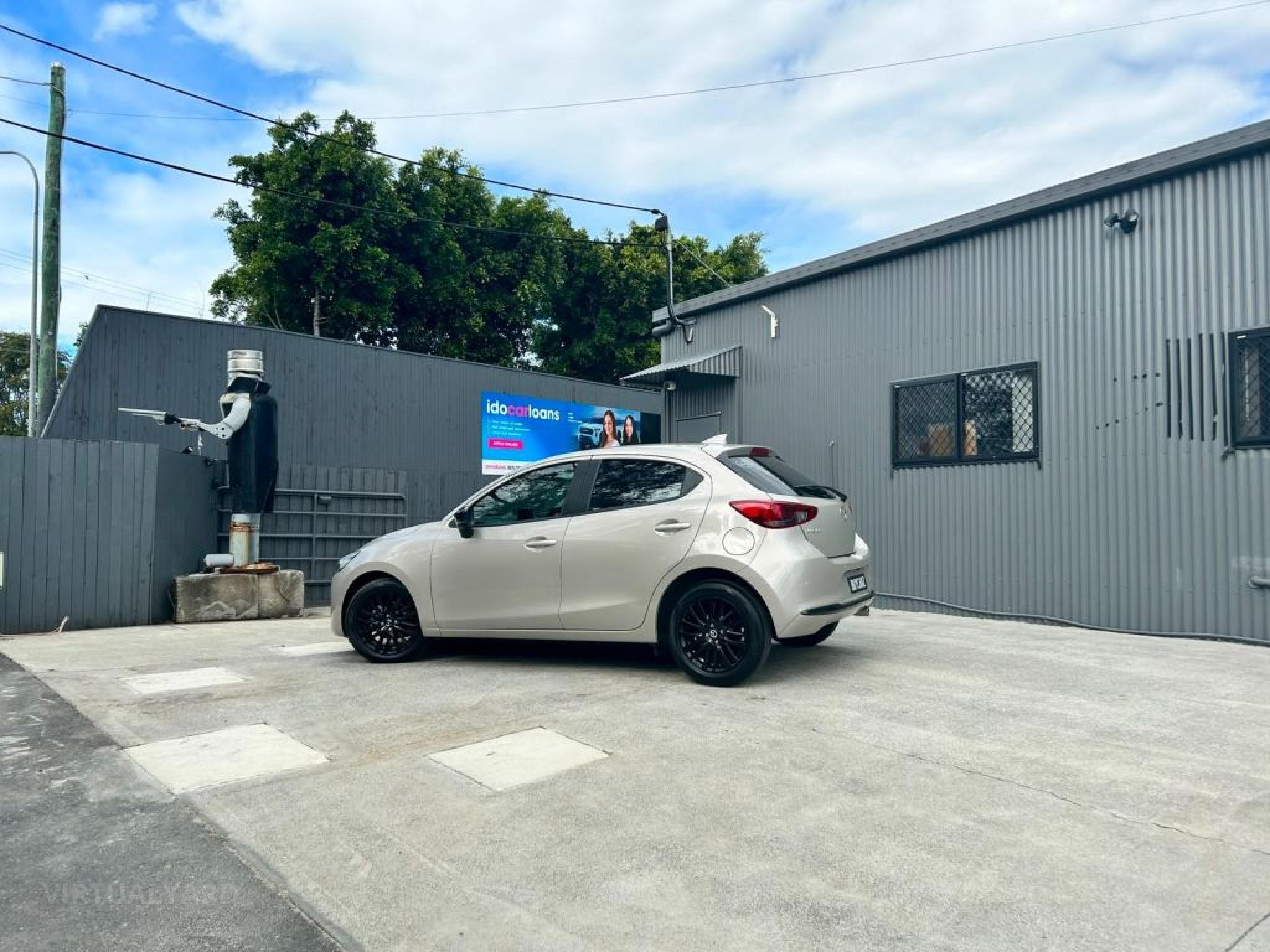 Mazda 2