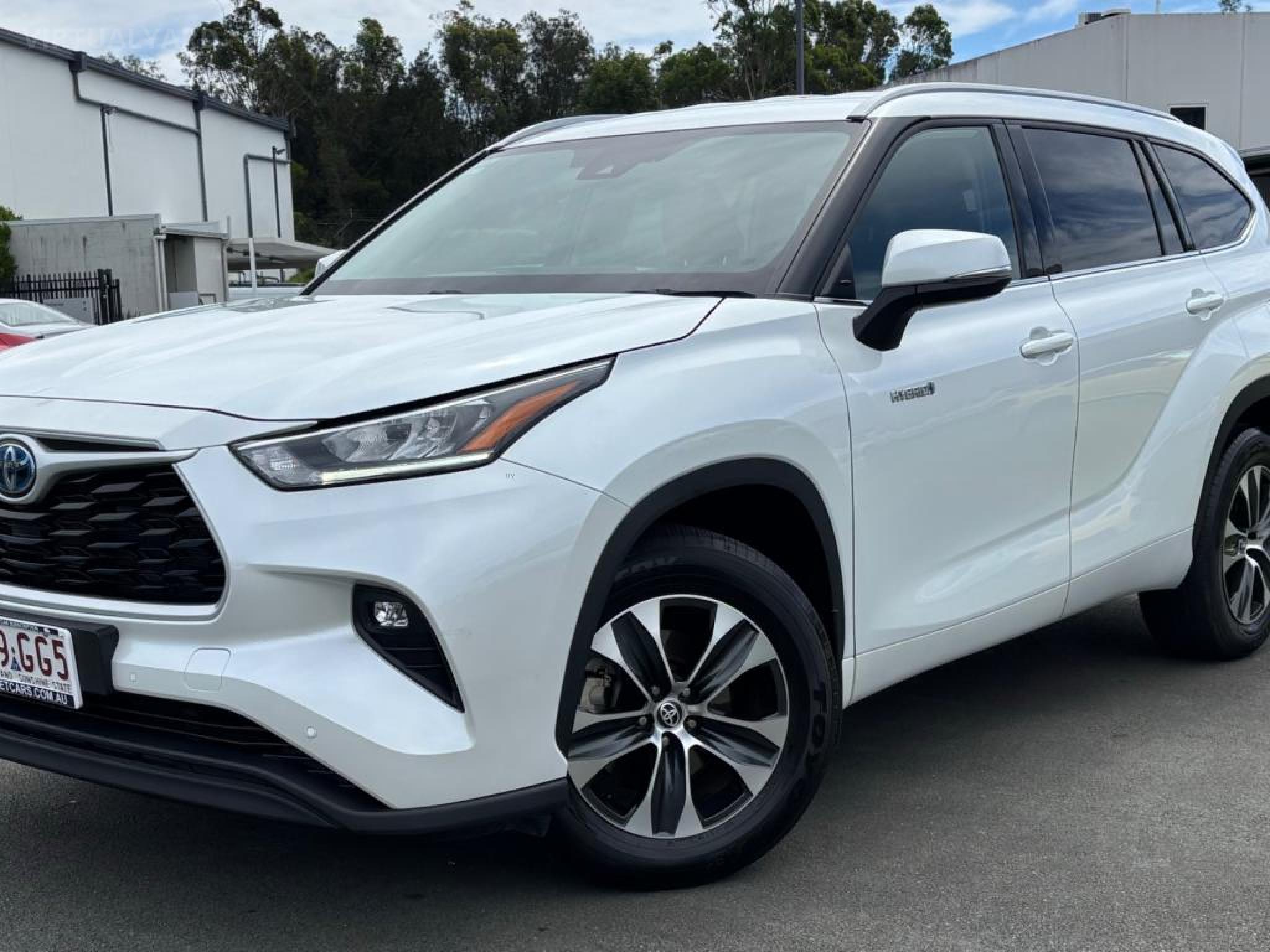 TOYOTA KLUGER