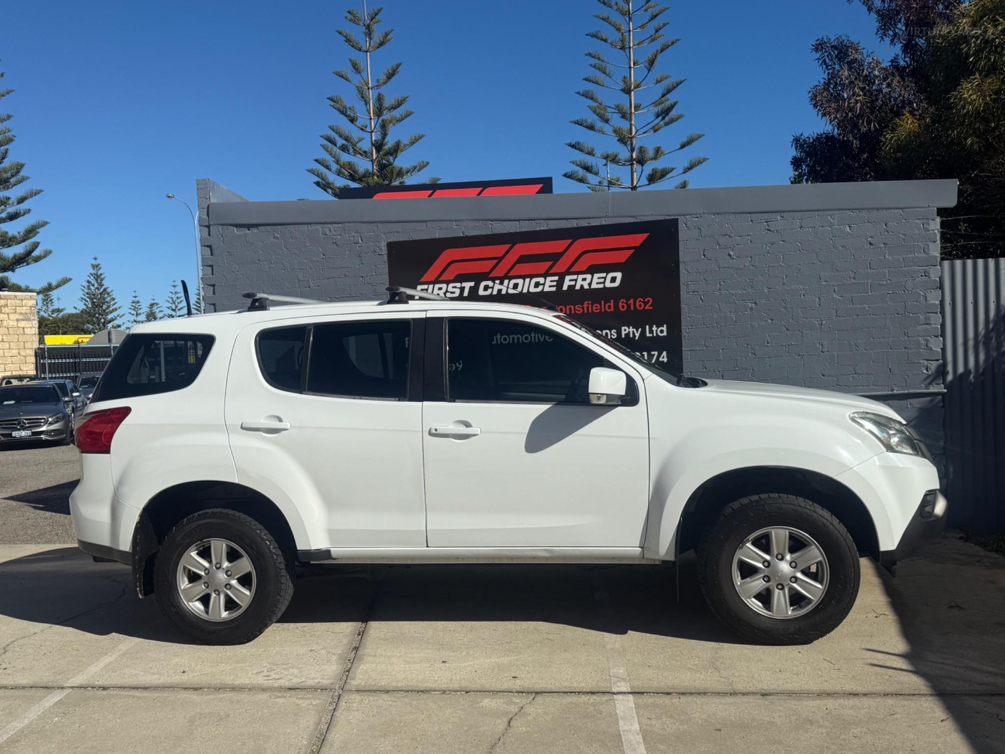 ISUZU MU-X
