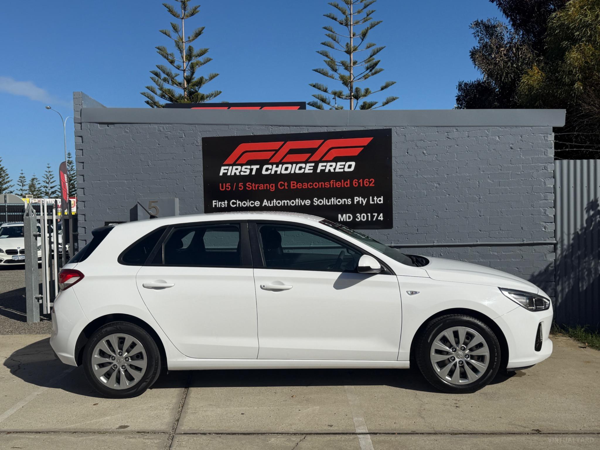 HYUNDAI i30