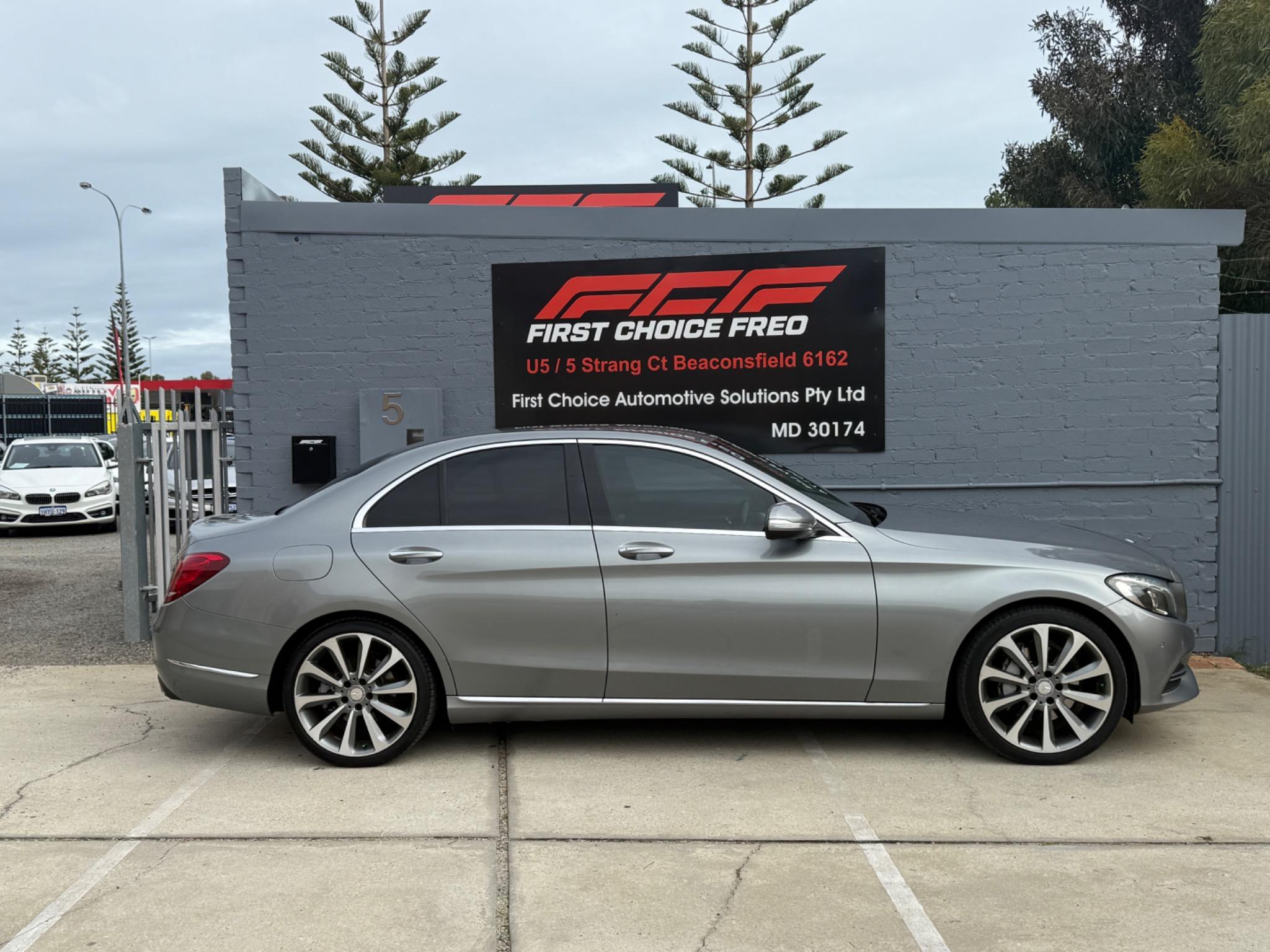 MERCEDES-BENZ C250