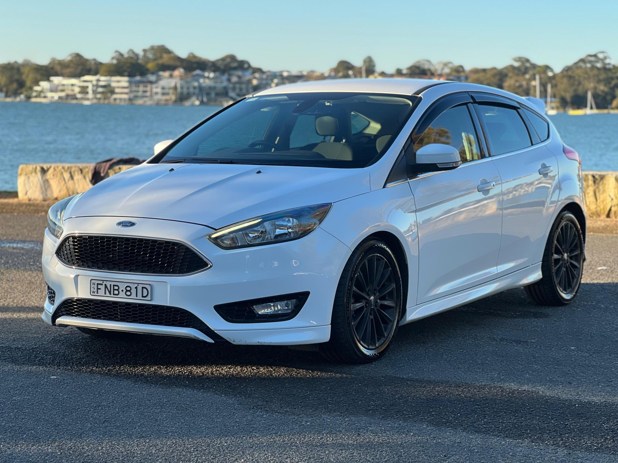 FORD FOCUS