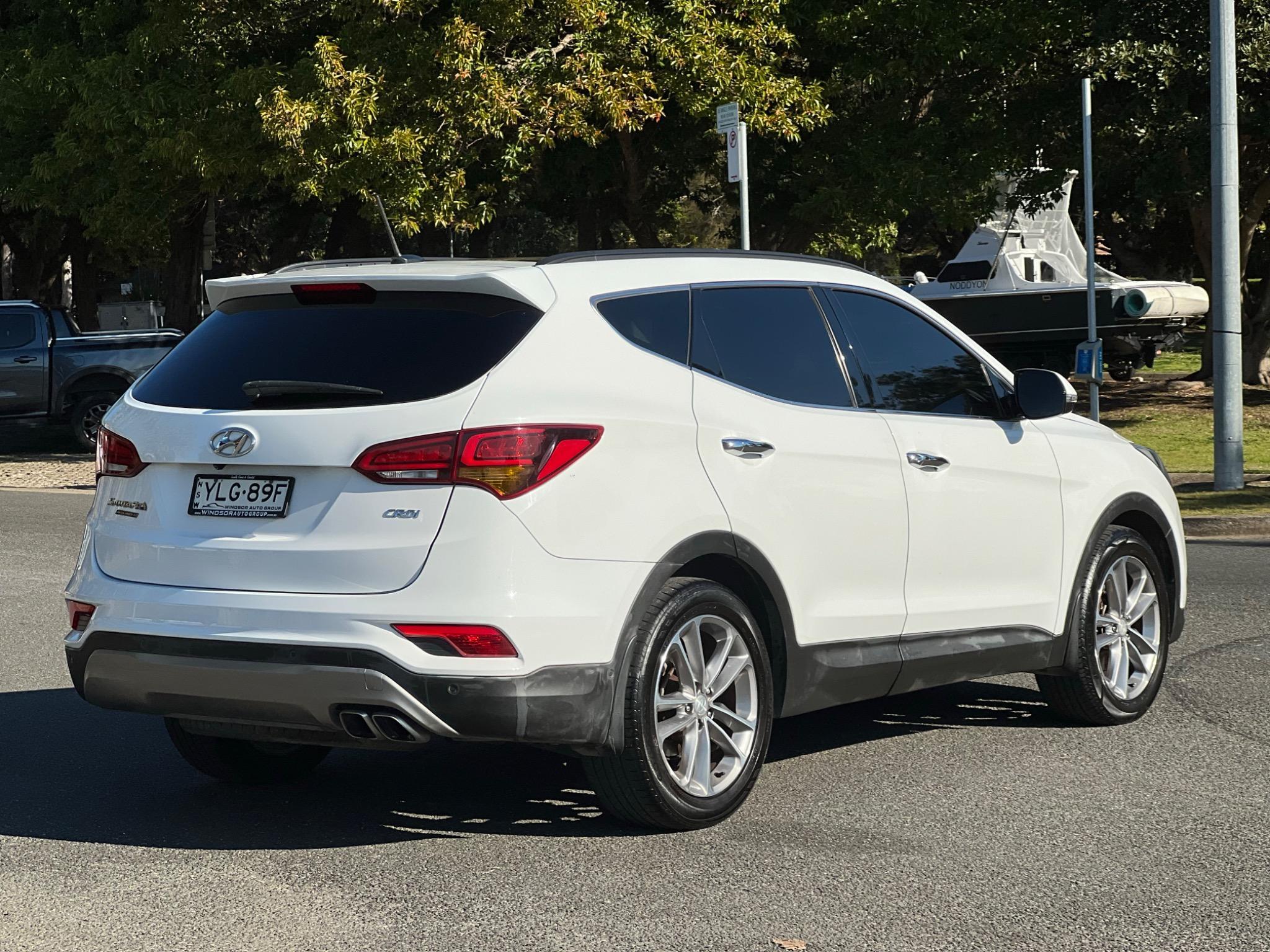 HYUNDAI SANTA FE
